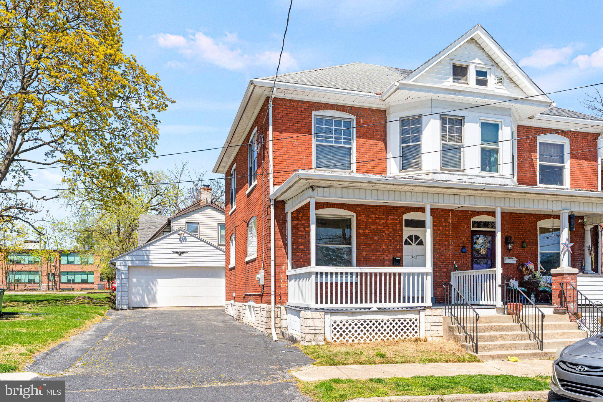 NEW CUMBERLAND BOROUGH - Residential