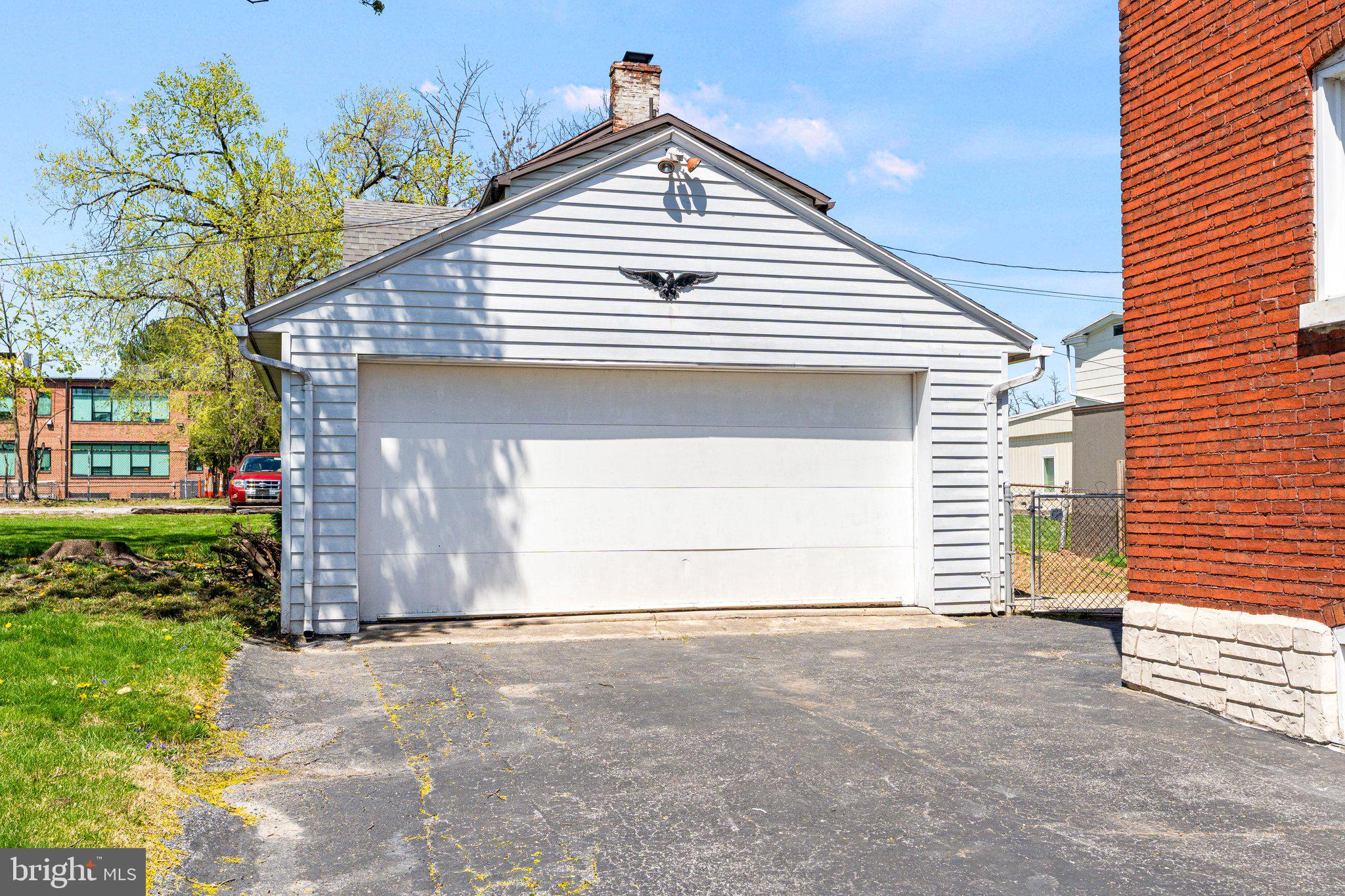 NEW CUMBERLAND BOROUGH - Residential