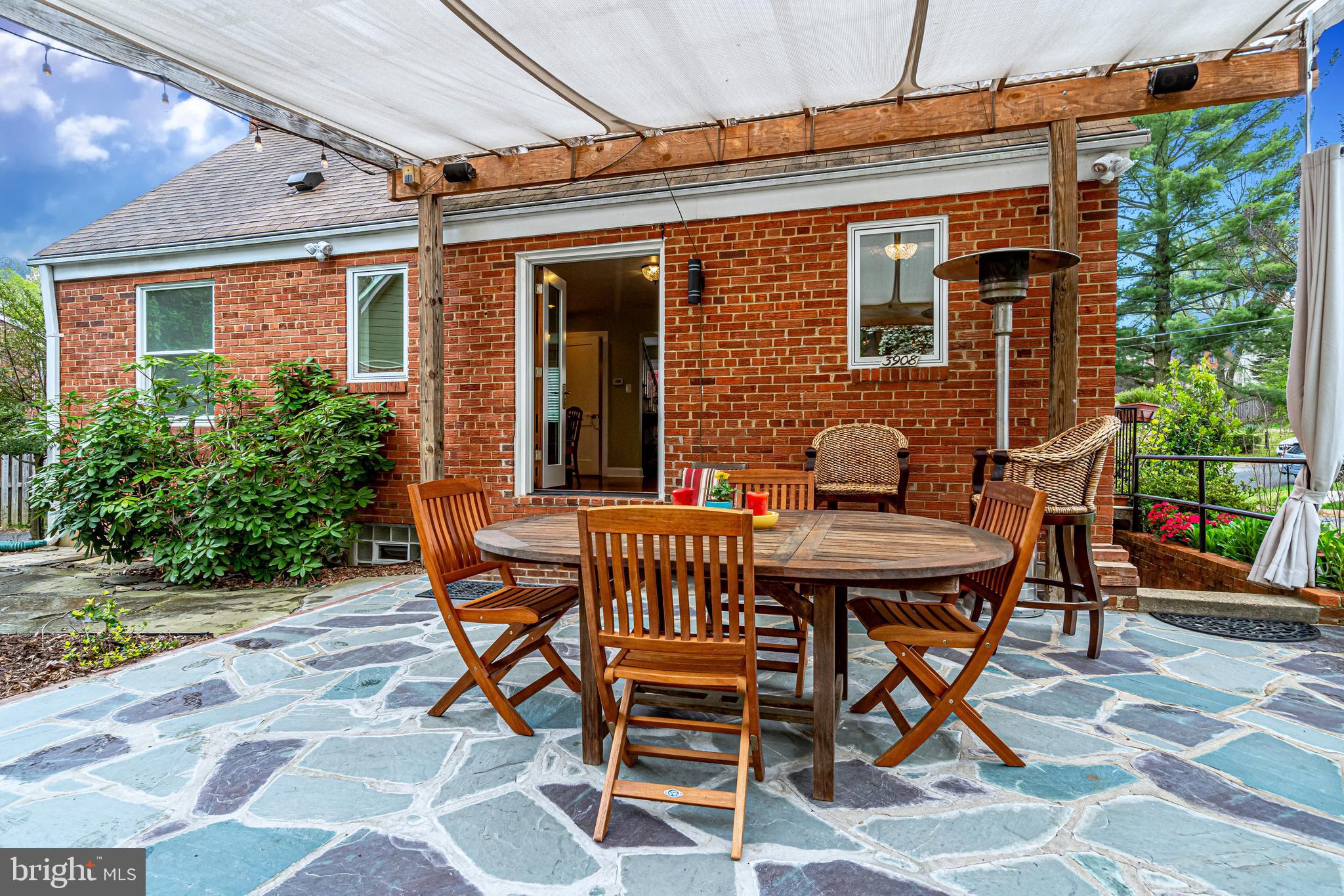 BARCROFT HILLS - Residential