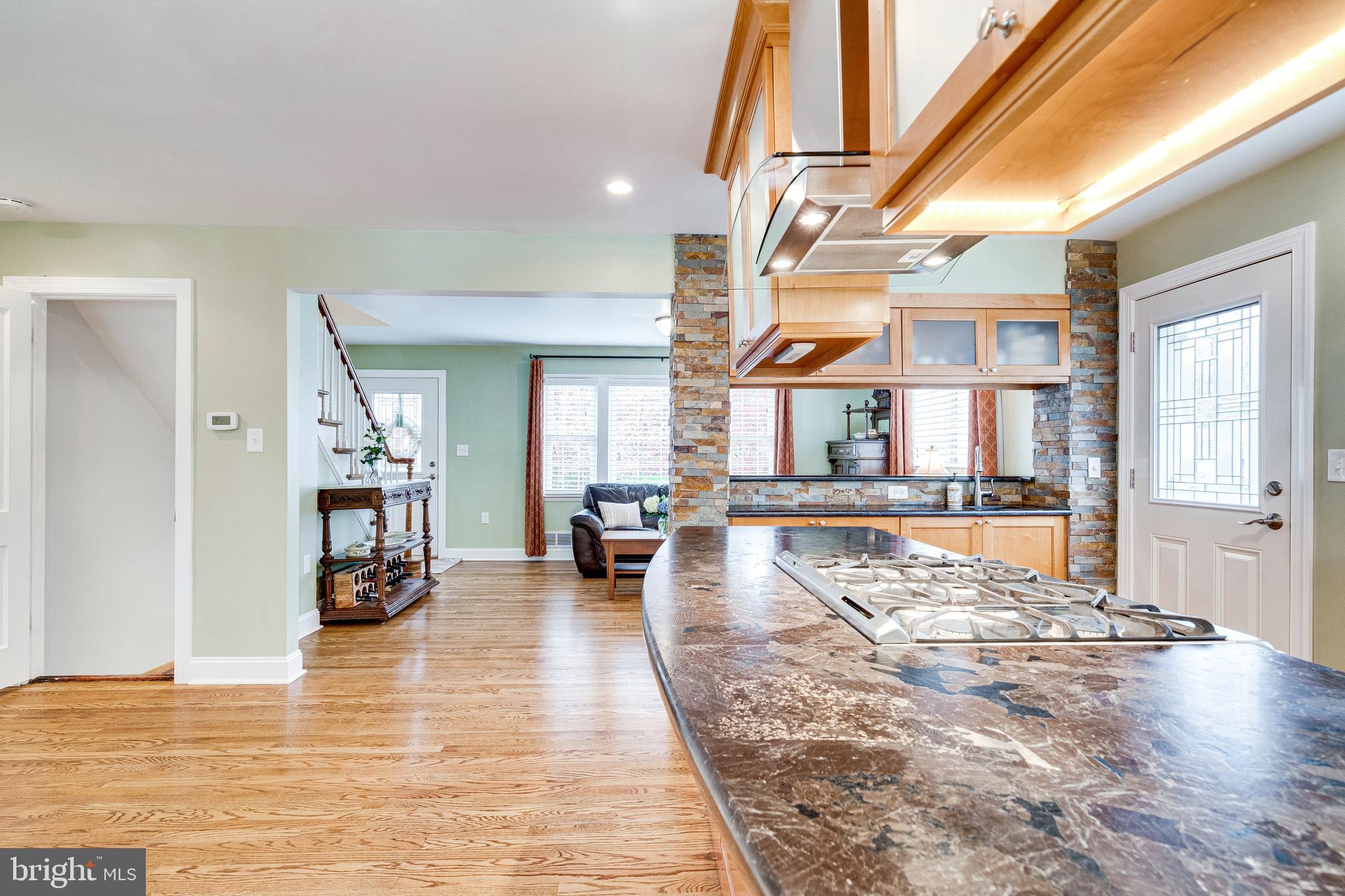 BARCROFT HILLS - Residential