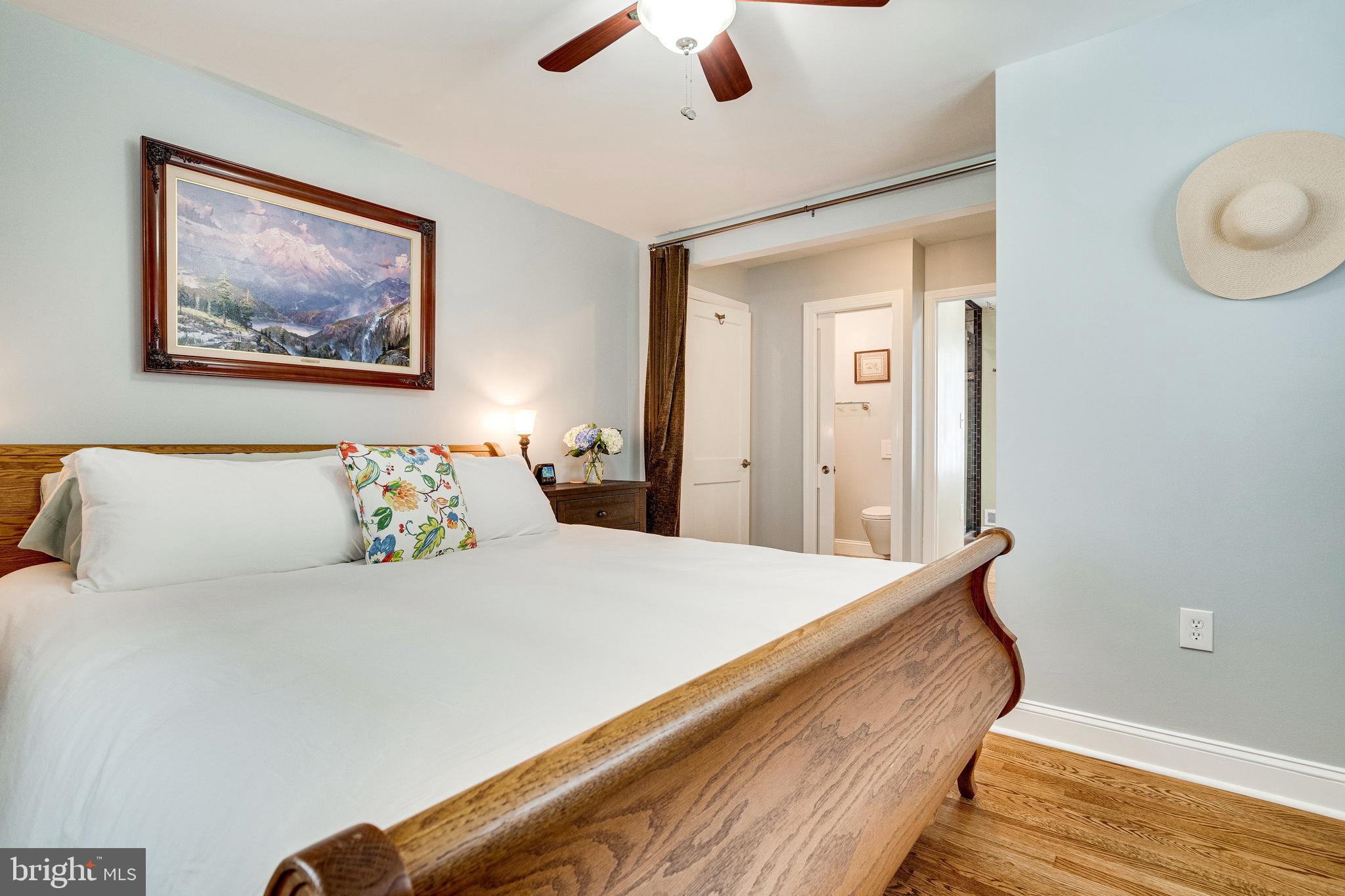 BARCROFT HILLS - Residential