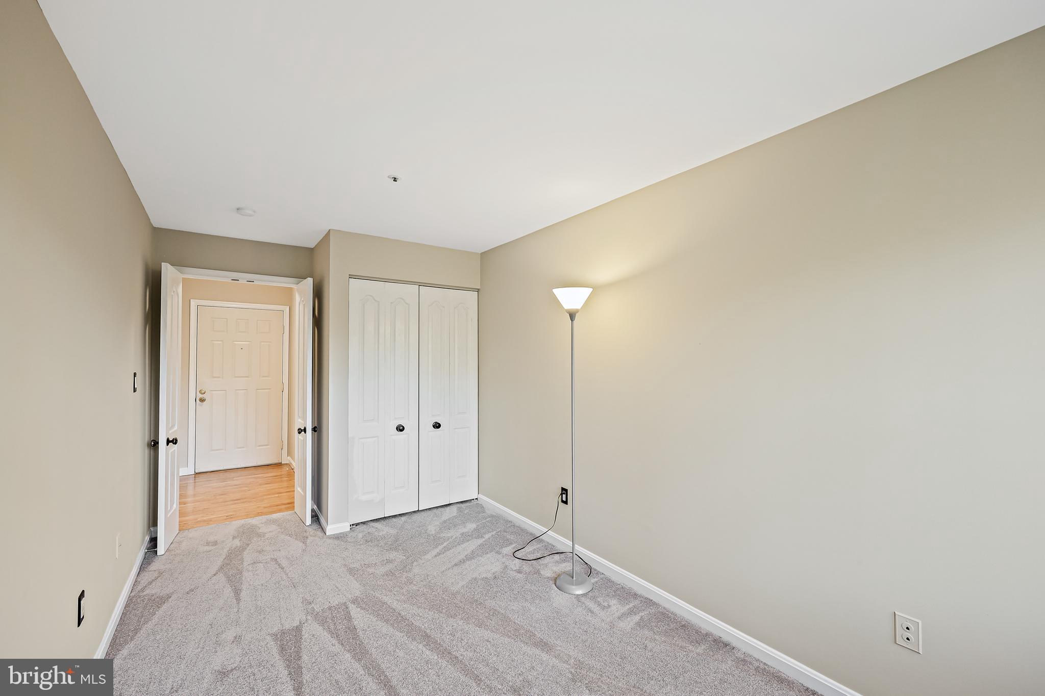 VILLAGE OF MONTGOMERY RUN - Residential