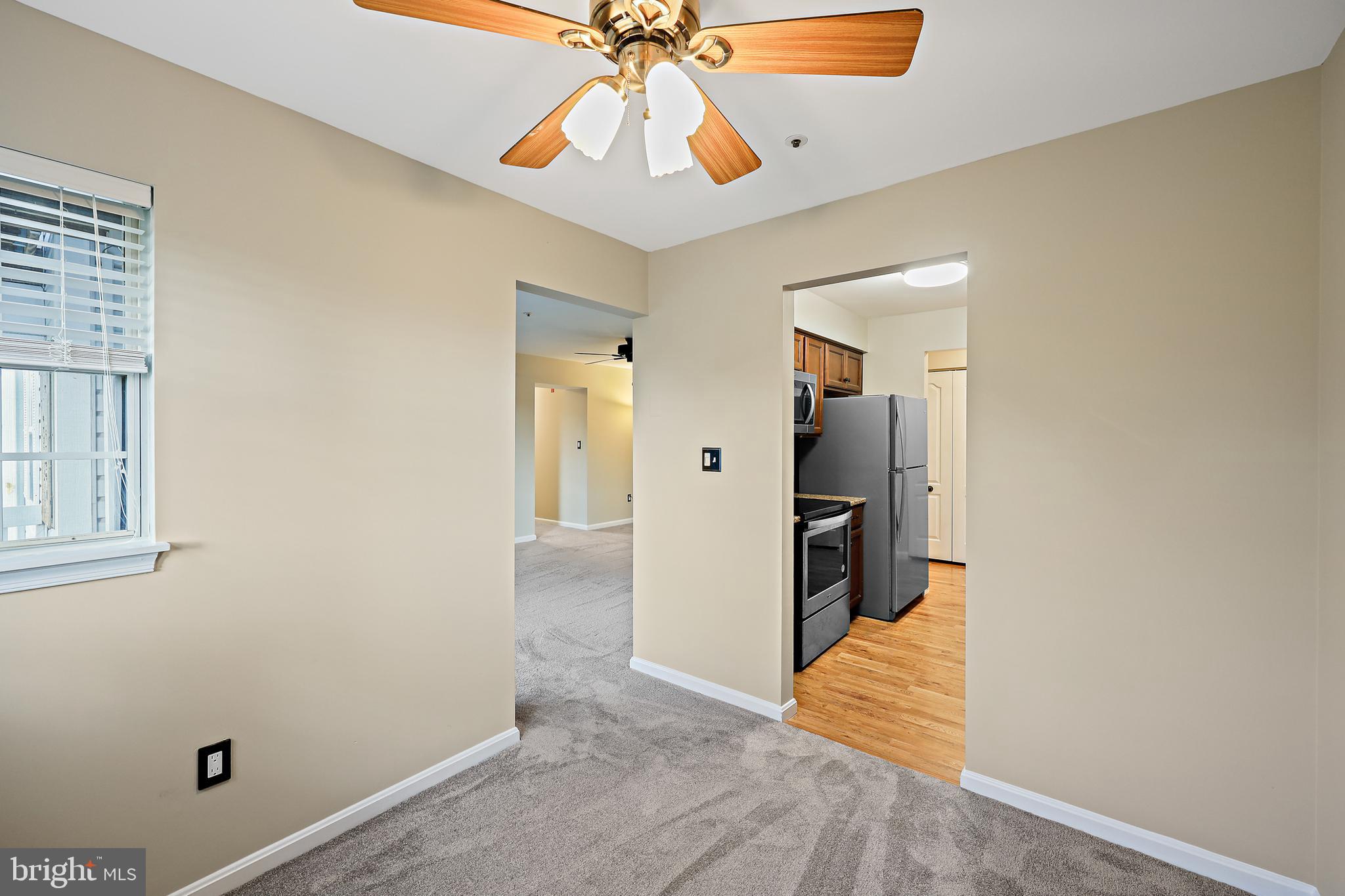 VILLAGE OF MONTGOMERY RUN - Residential