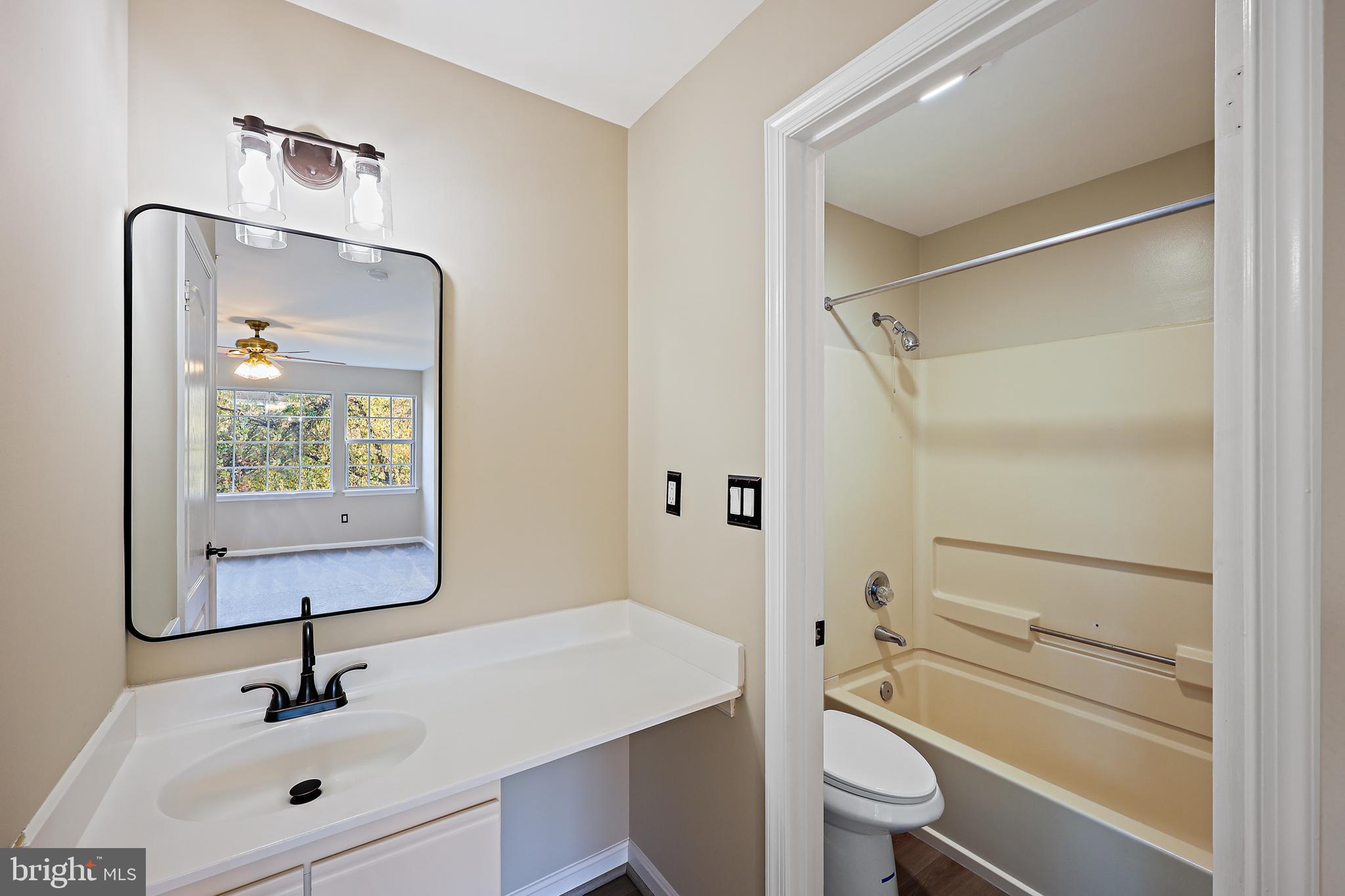 VILLAGE OF MONTGOMERY RUN - Residential