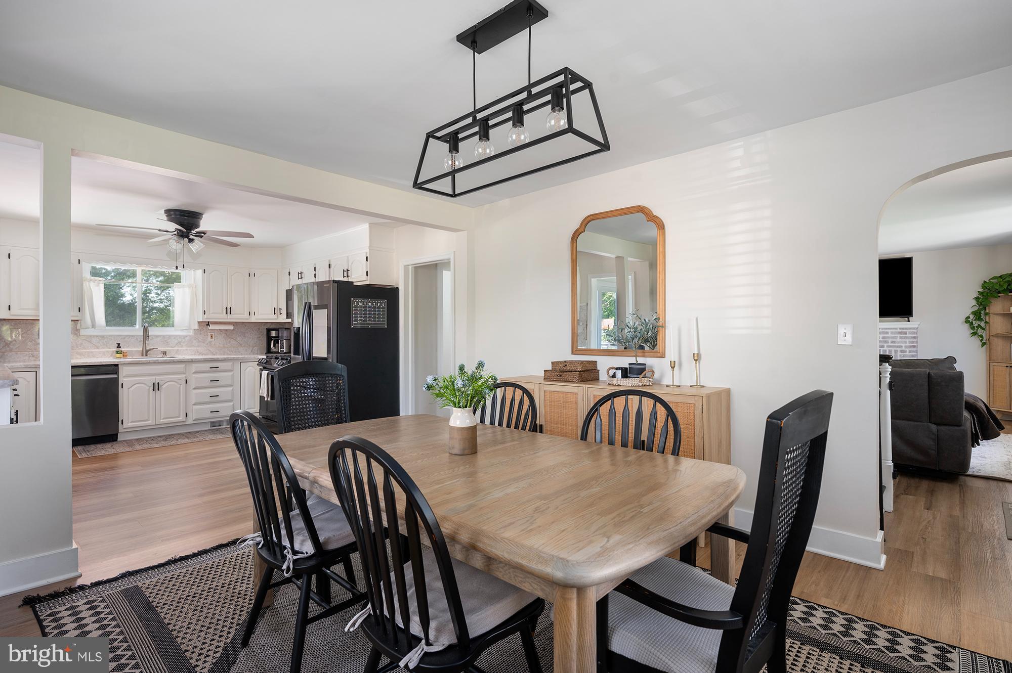 DARRYL GARDENS - Residential