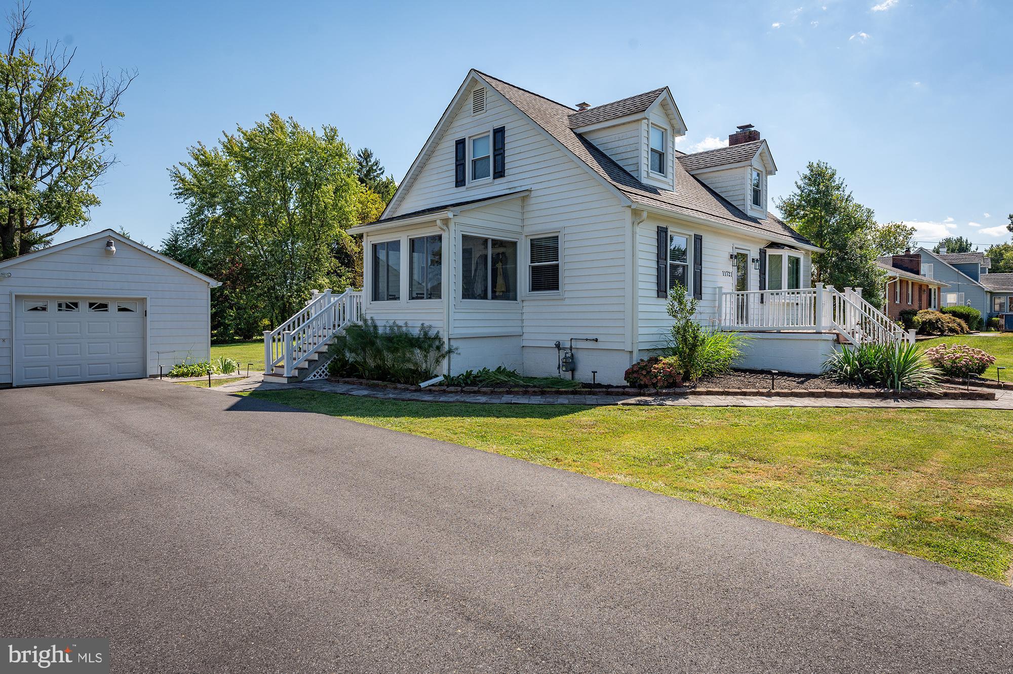 DARRYL GARDENS - Residential