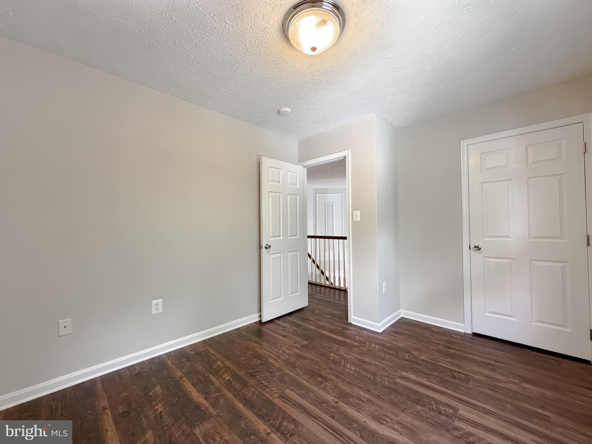 CEDAR COVE - Residential