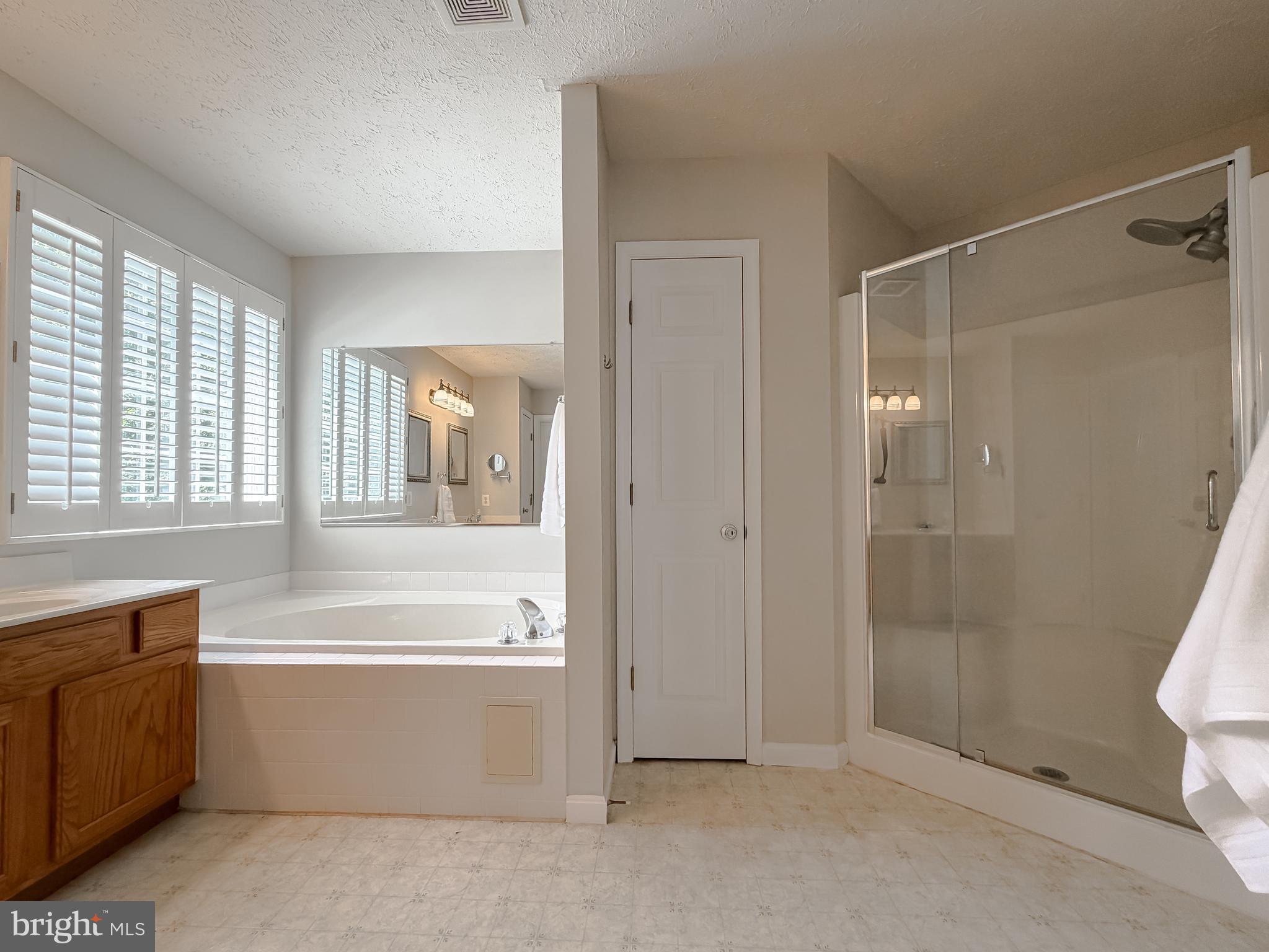 CEDAR COVE - Residential