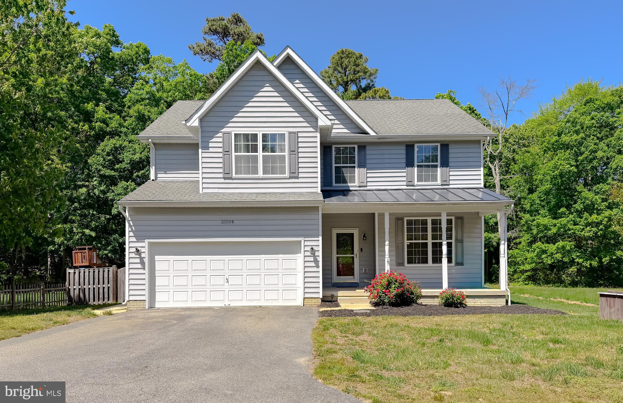 CEDAR COVE - Residential