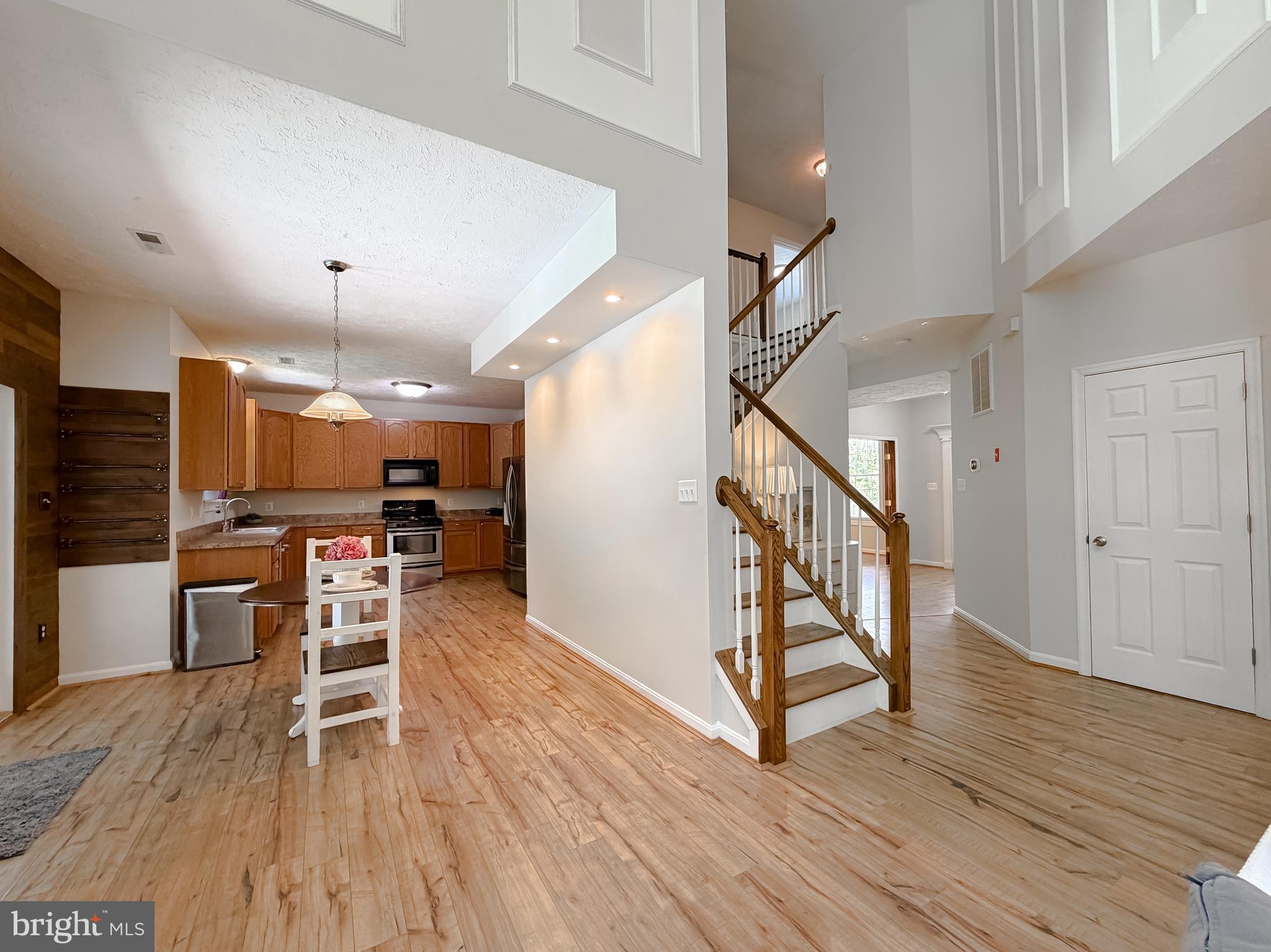 CEDAR COVE - Residential
