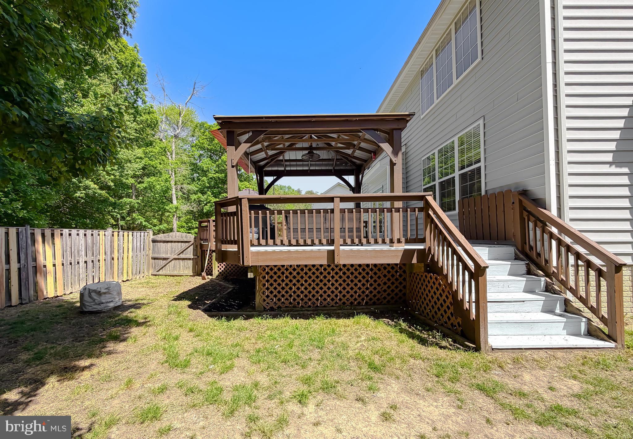 CEDAR COVE - Residential