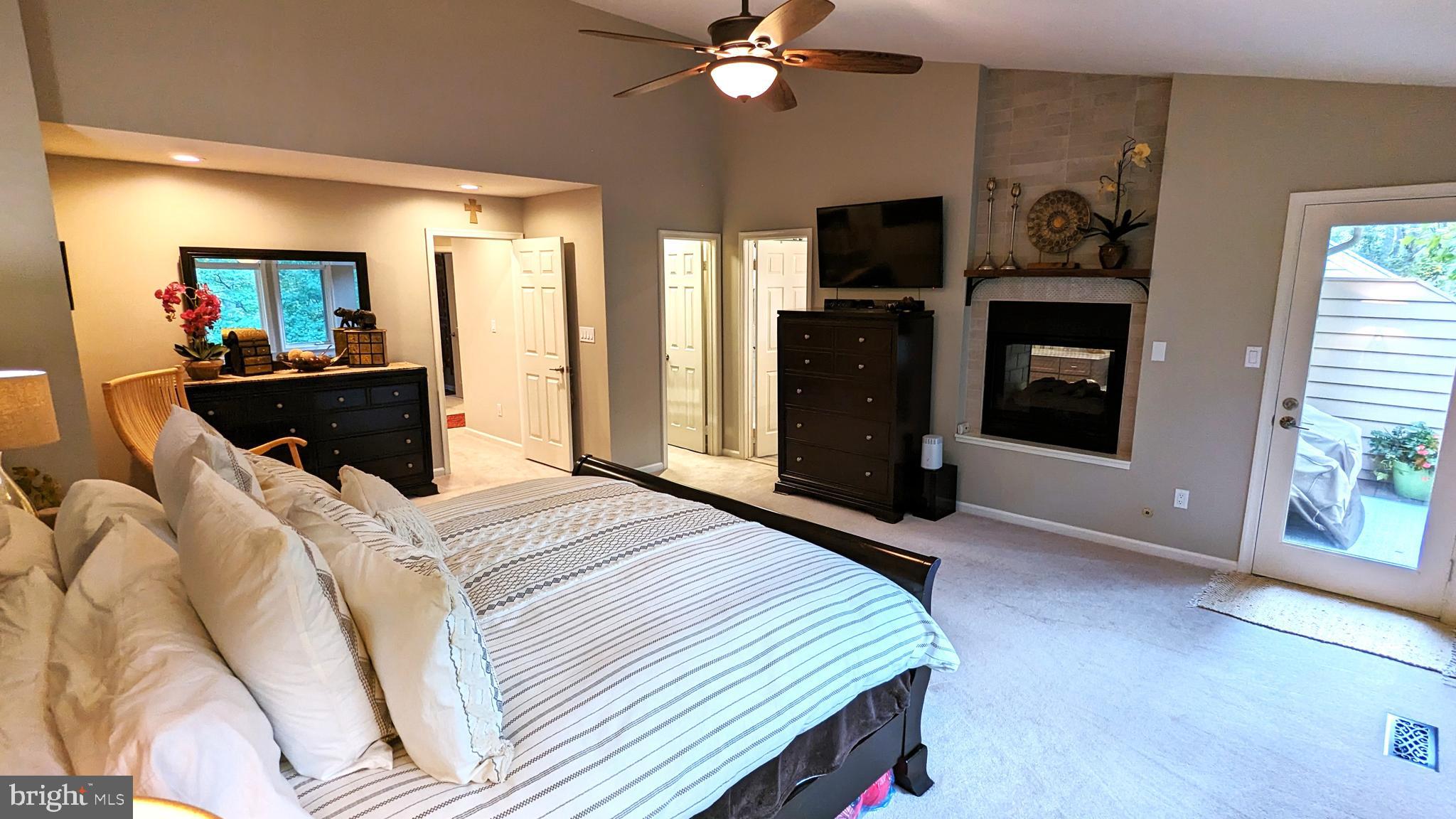 RESTON - Residential Lease