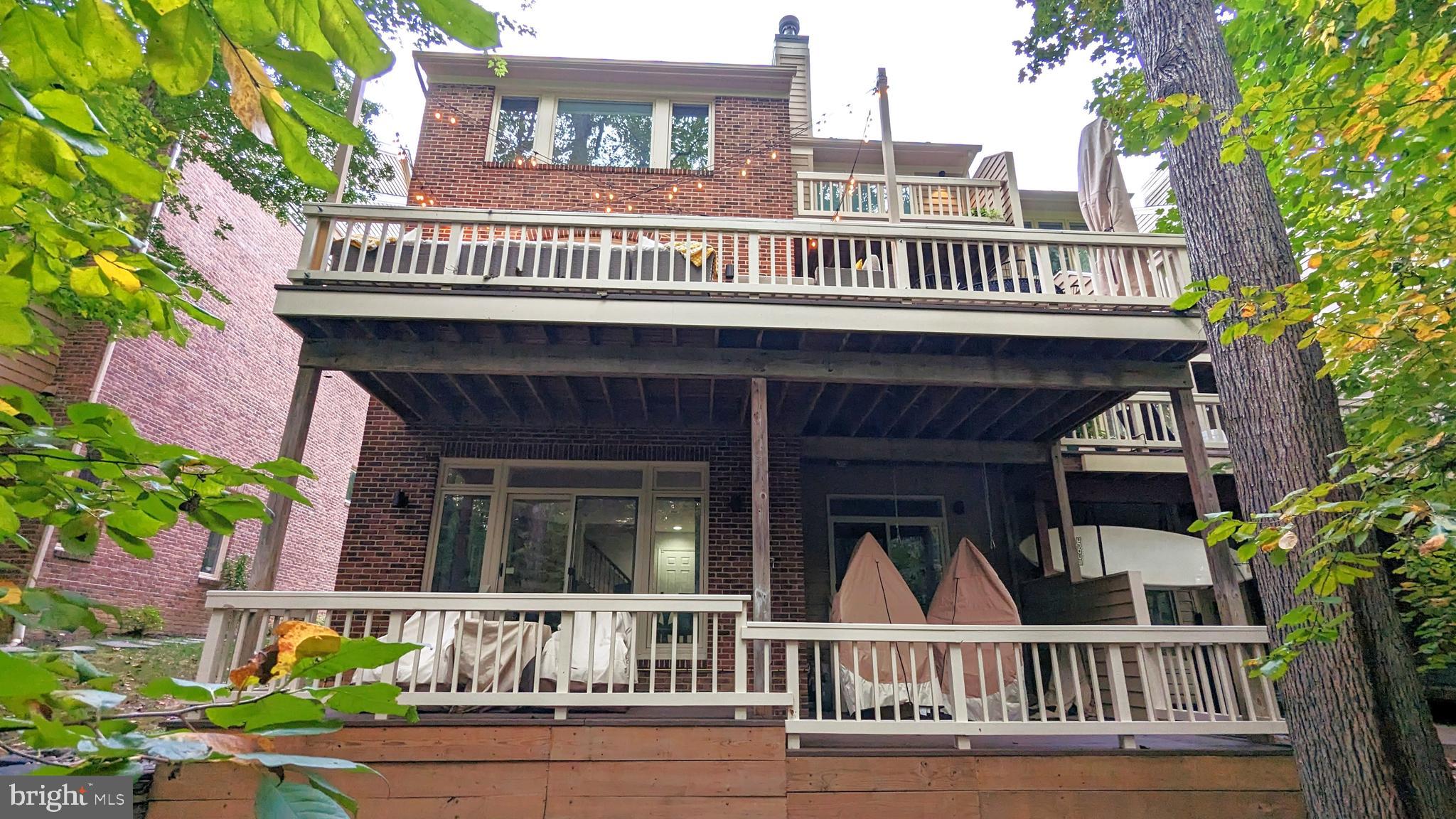 RESTON - Residential Lease