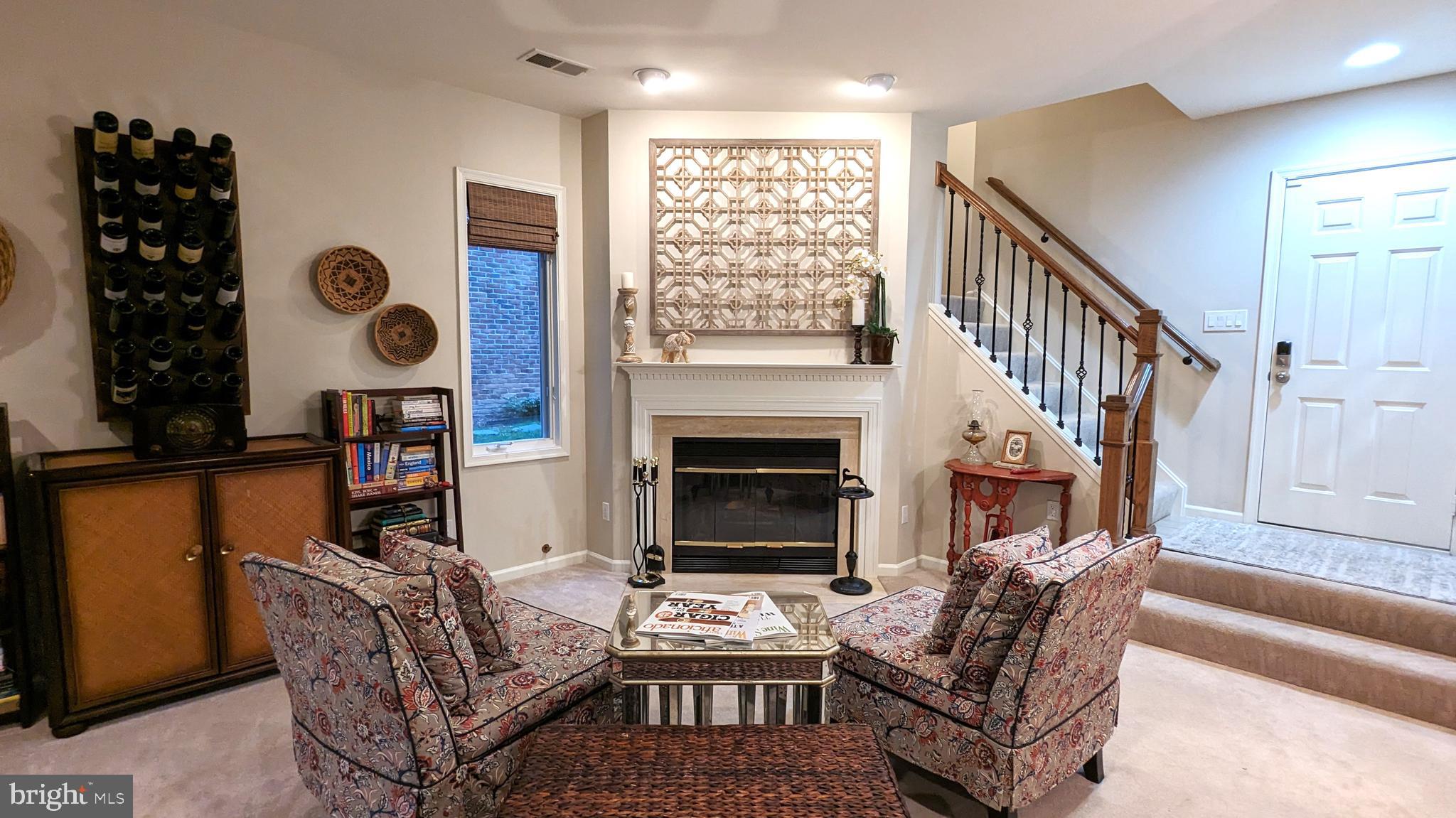 RESTON - Residential Lease