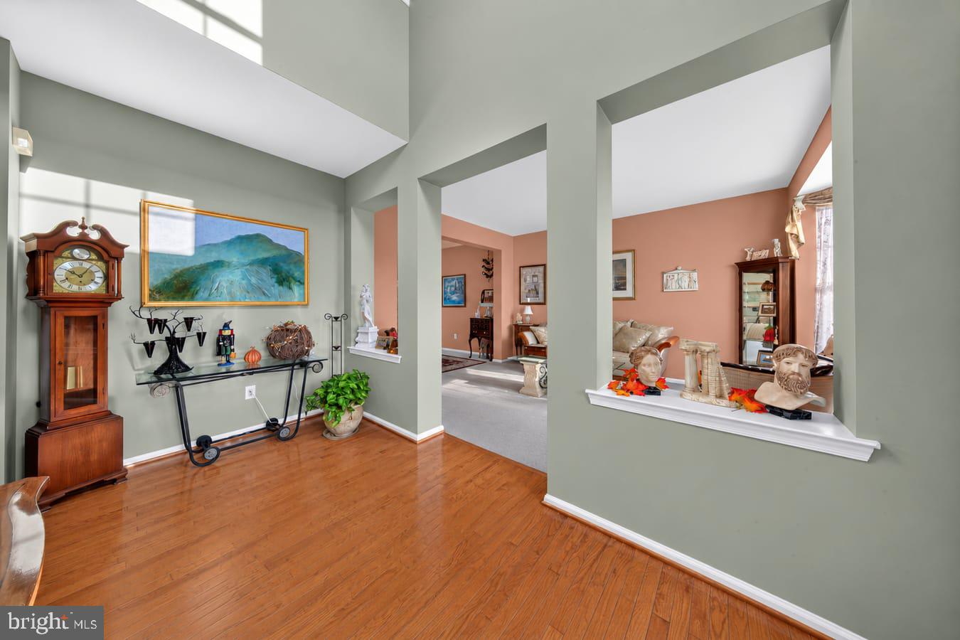 48 MAILLY DRIVE