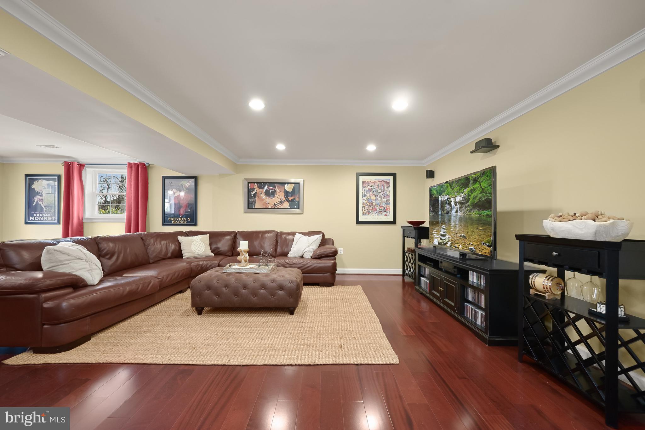 GLEN PARK - Residential