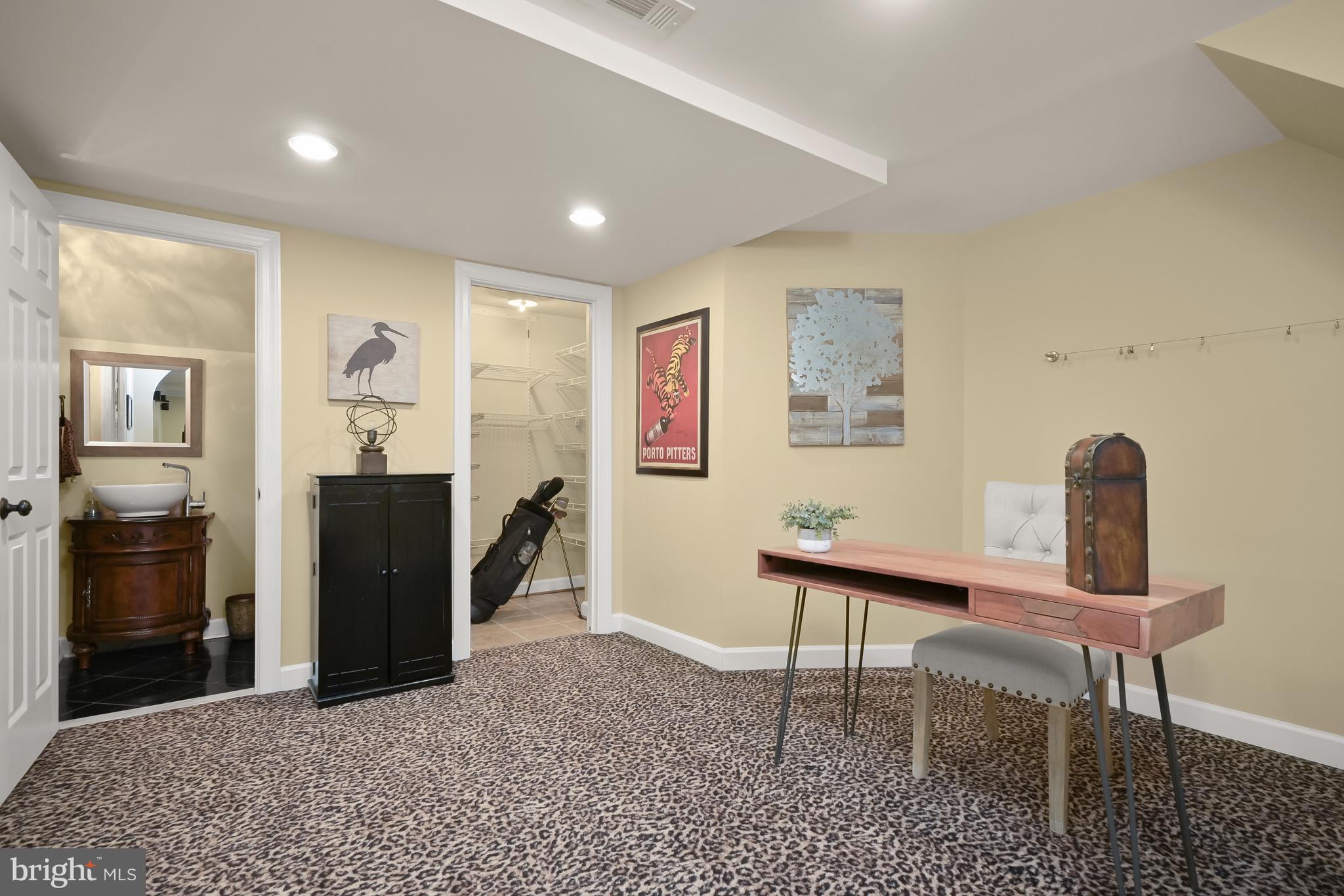 GLEN PARK - Residential