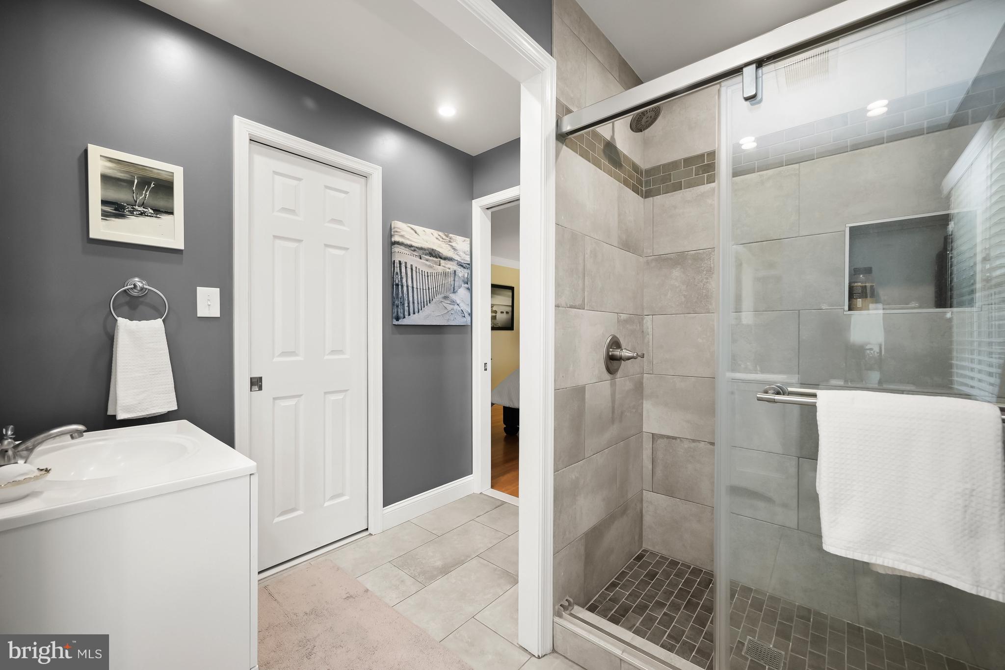 GLEN PARK - Residential