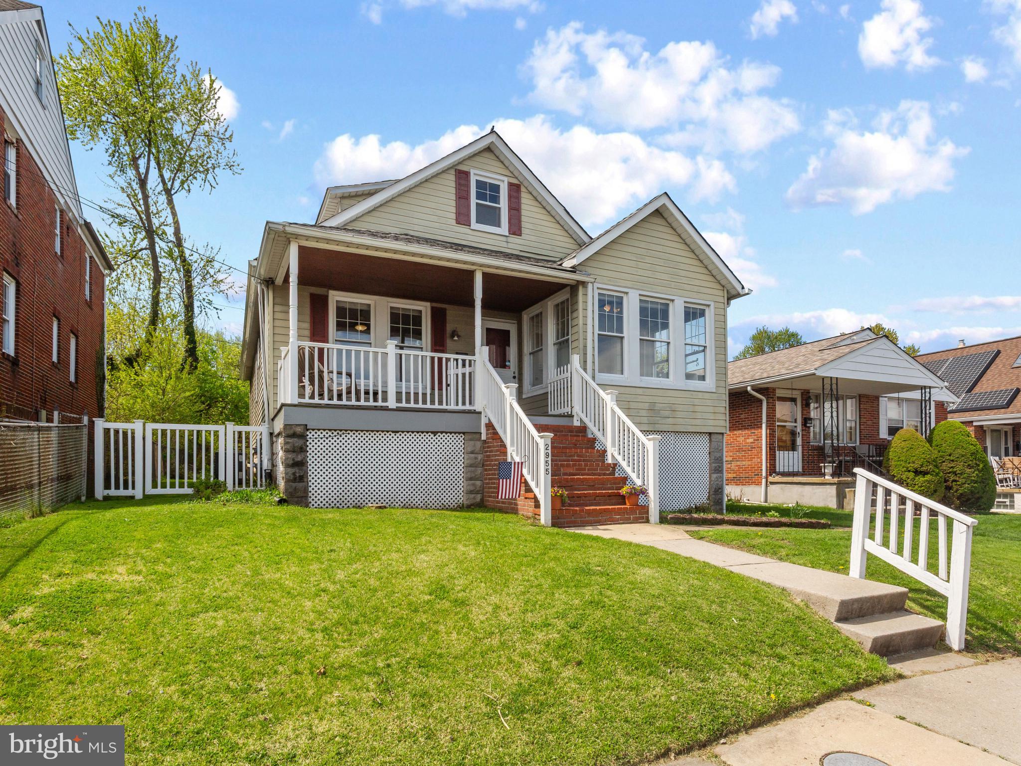 EDGEWOOD PARK - Residential