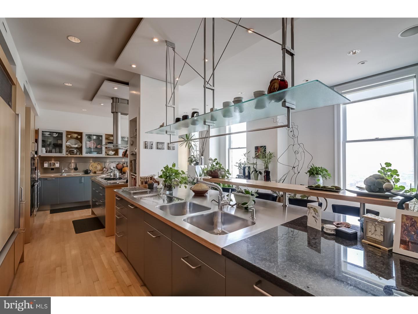 RITTENHOUSE SQUARE - Residential