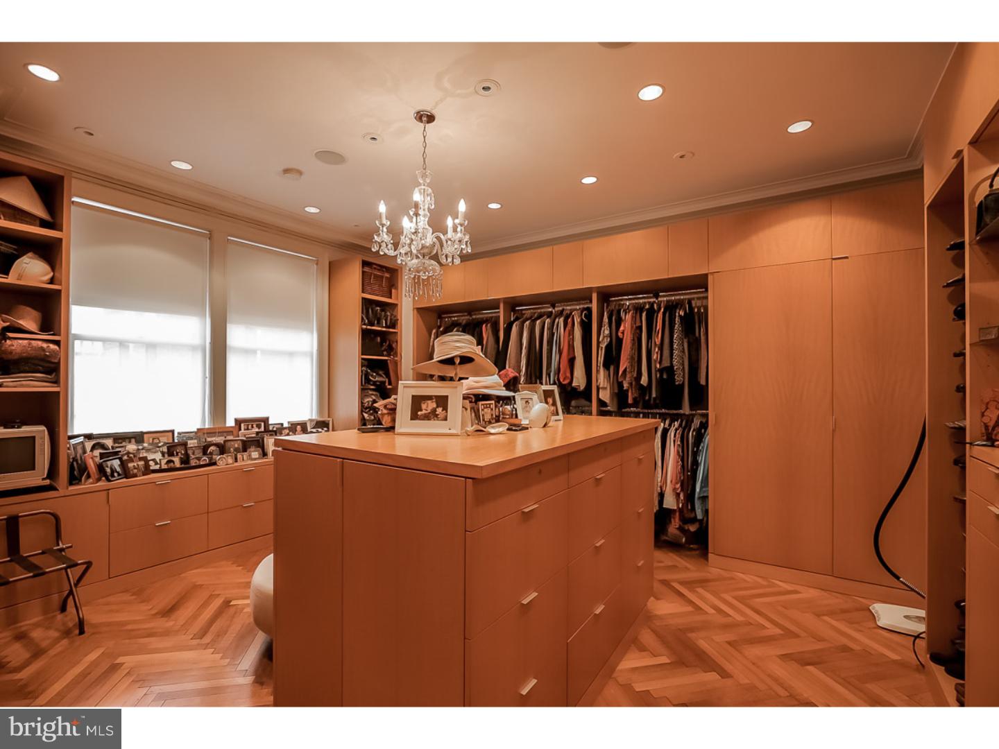 RITTENHOUSE SQUARE - Residential