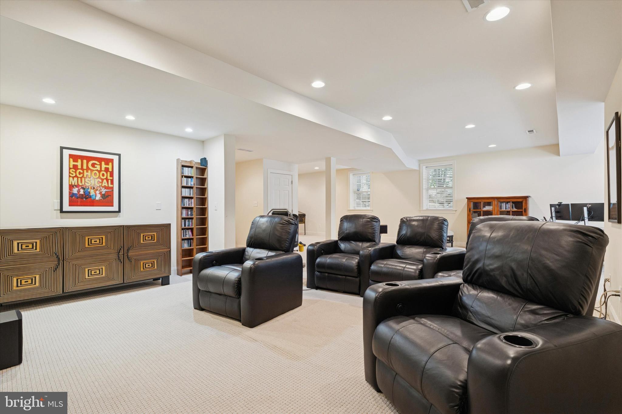 RADNOR WALK - Residential