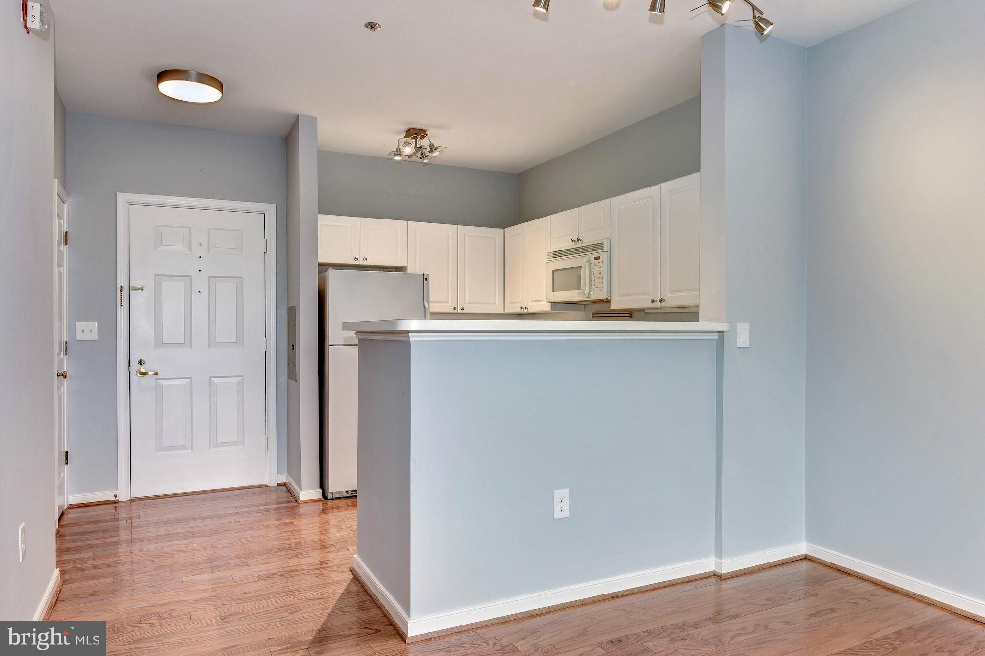 LILLIAN COURT AT TYSONS - Residential