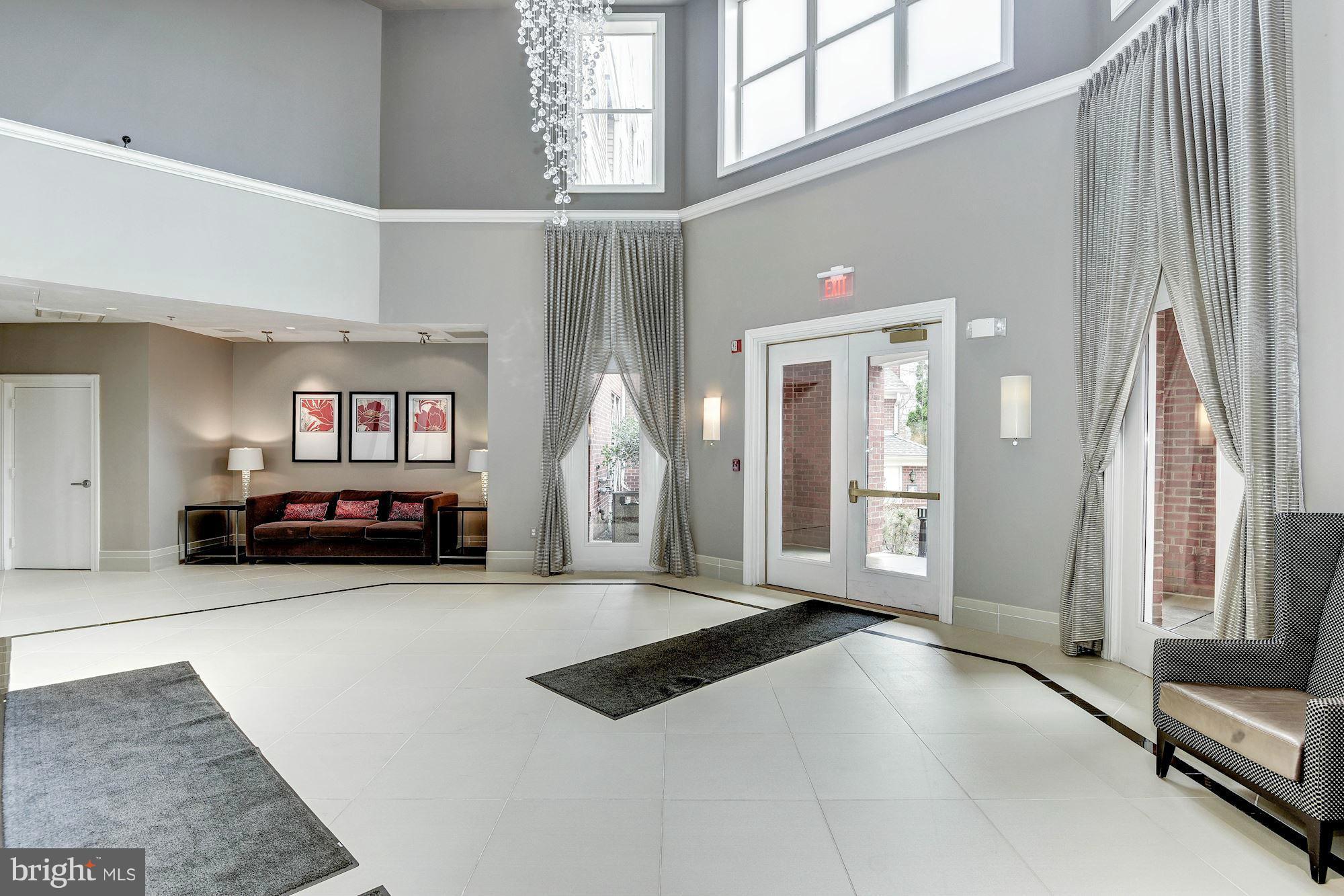 LILLIAN COURT AT TYSONS - Residential