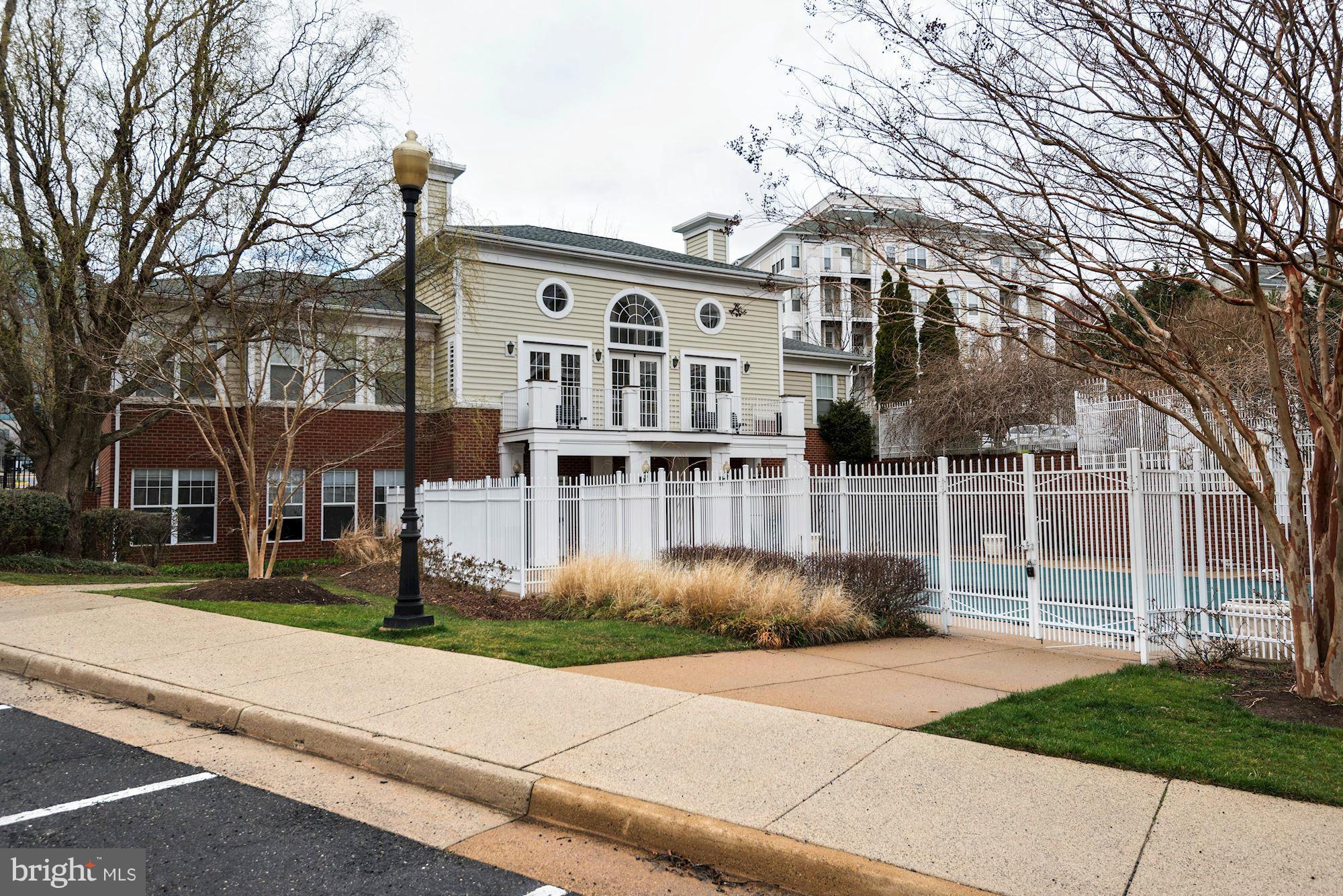 LILLIAN COURT AT TYSONS - Residential