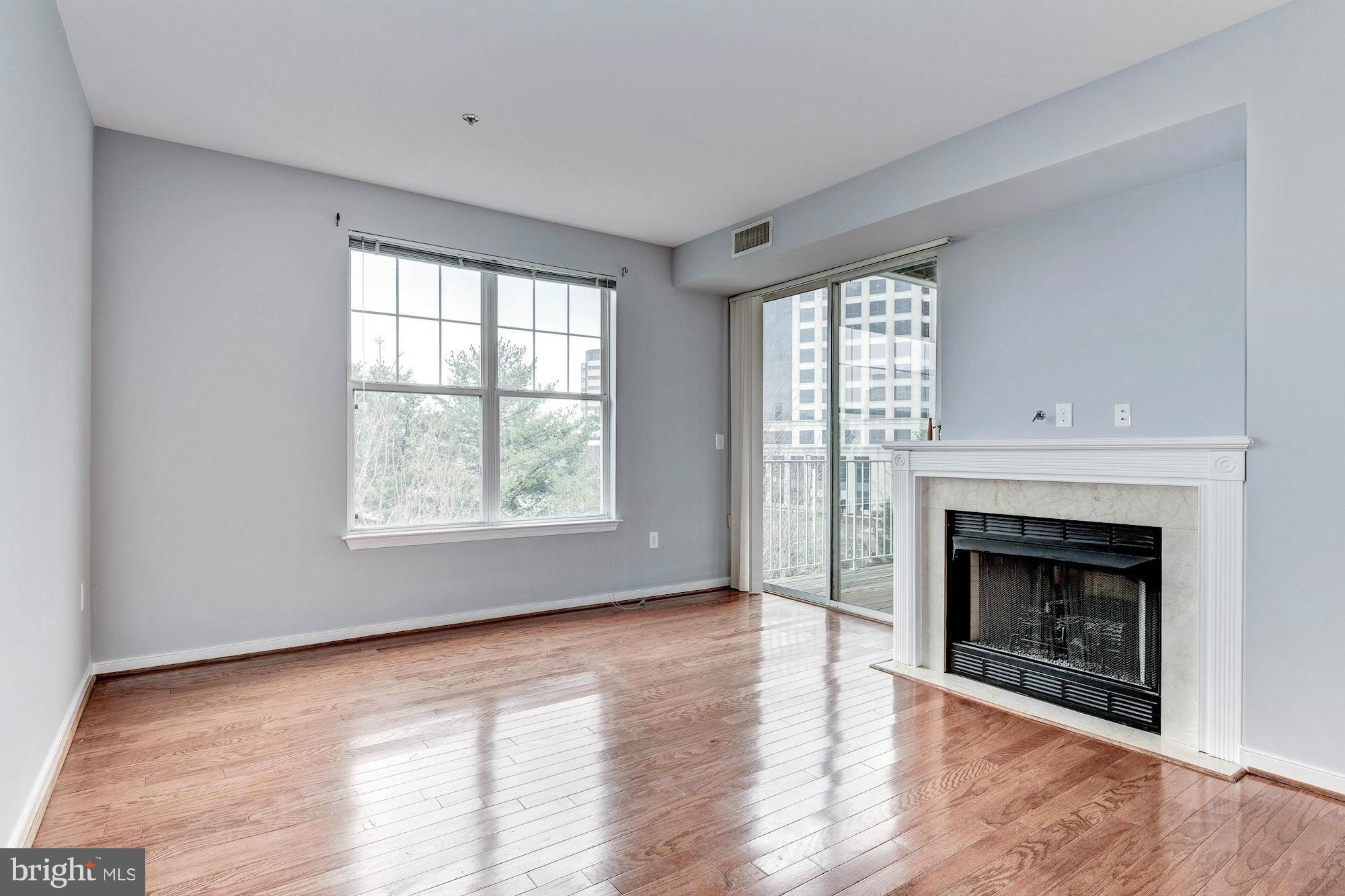 LILLIAN COURT AT TYSONS - Residential