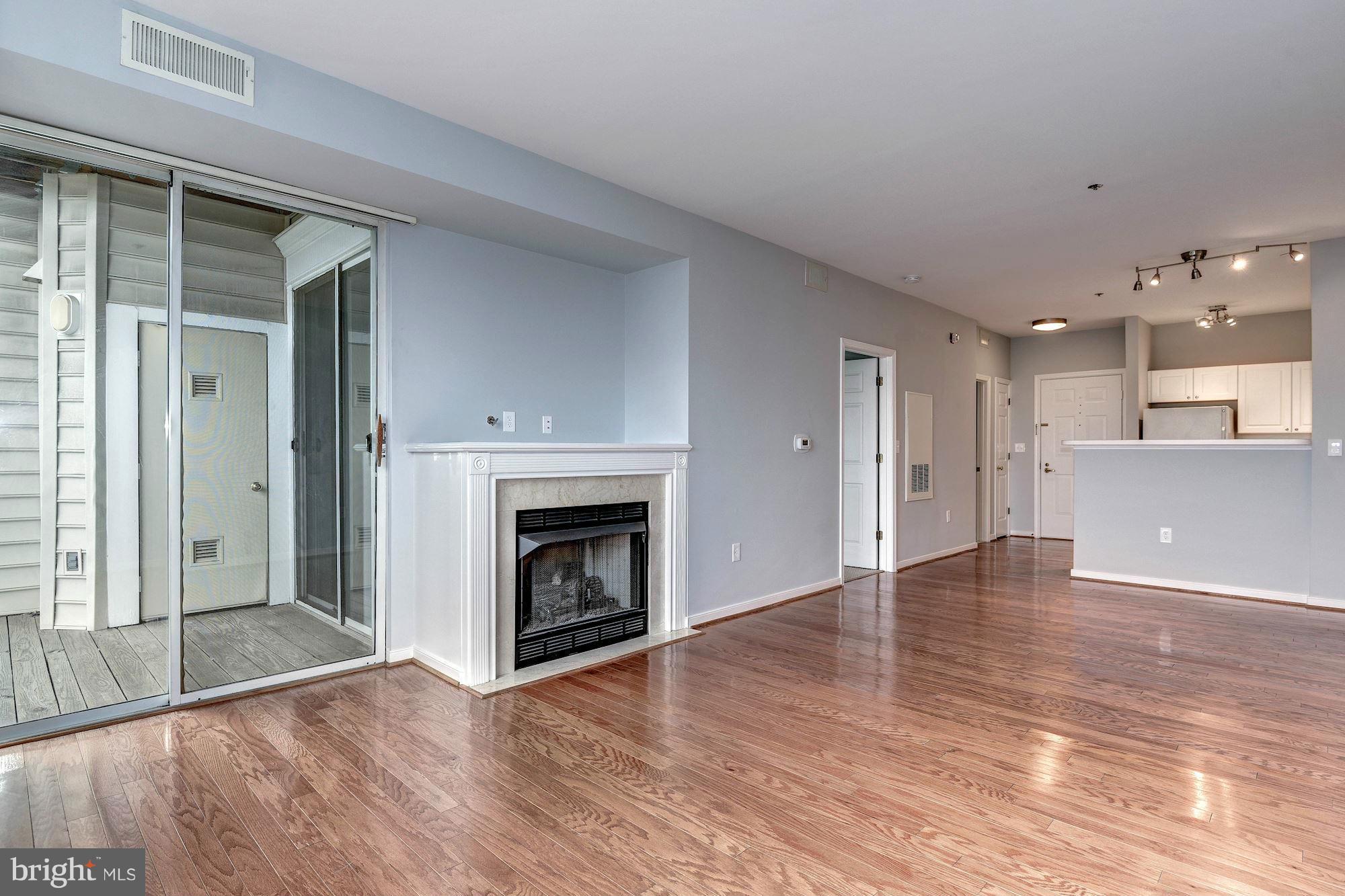 LILLIAN COURT AT TYSONS - Residential