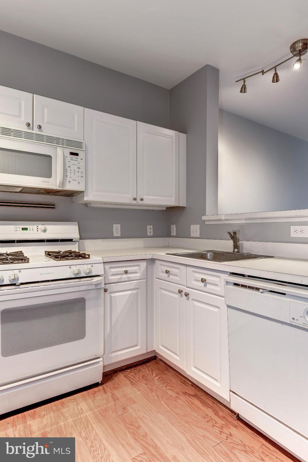 LILLIAN COURT AT TYSONS - Residential