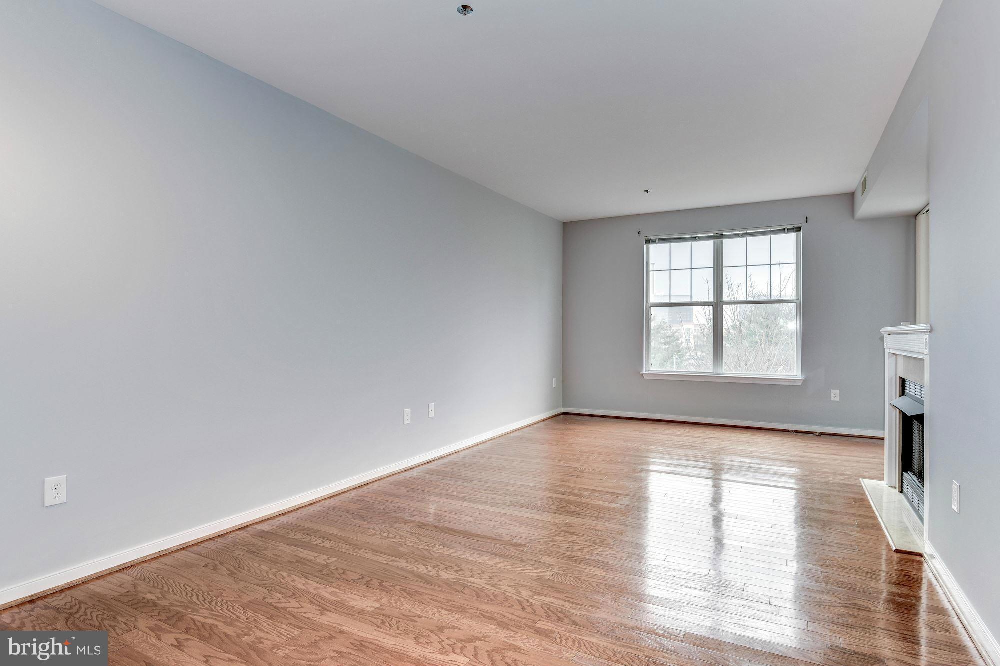 LILLIAN COURT AT TYSONS - Residential