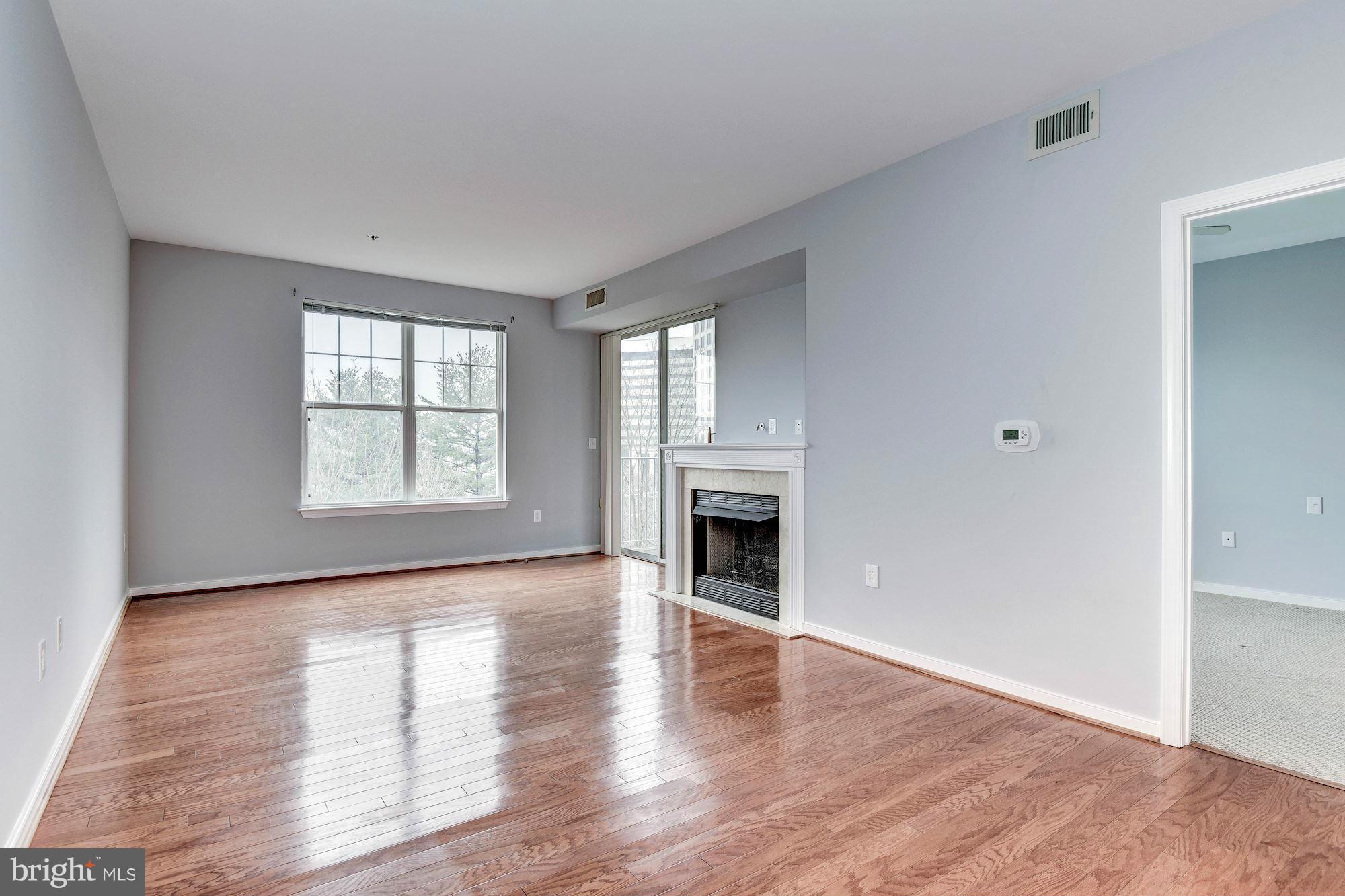 LILLIAN COURT AT TYSONS - Residential