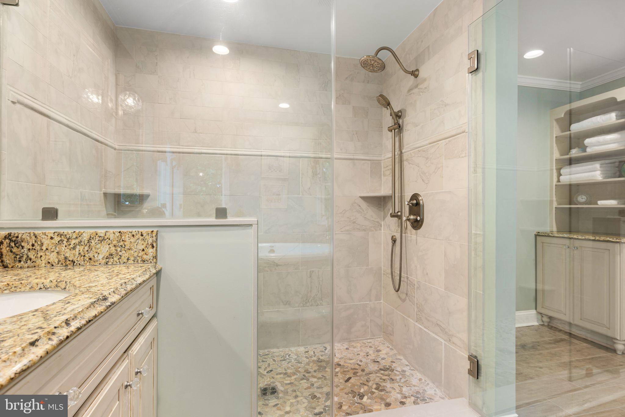 SOLEBURY FARMS EST - Residential