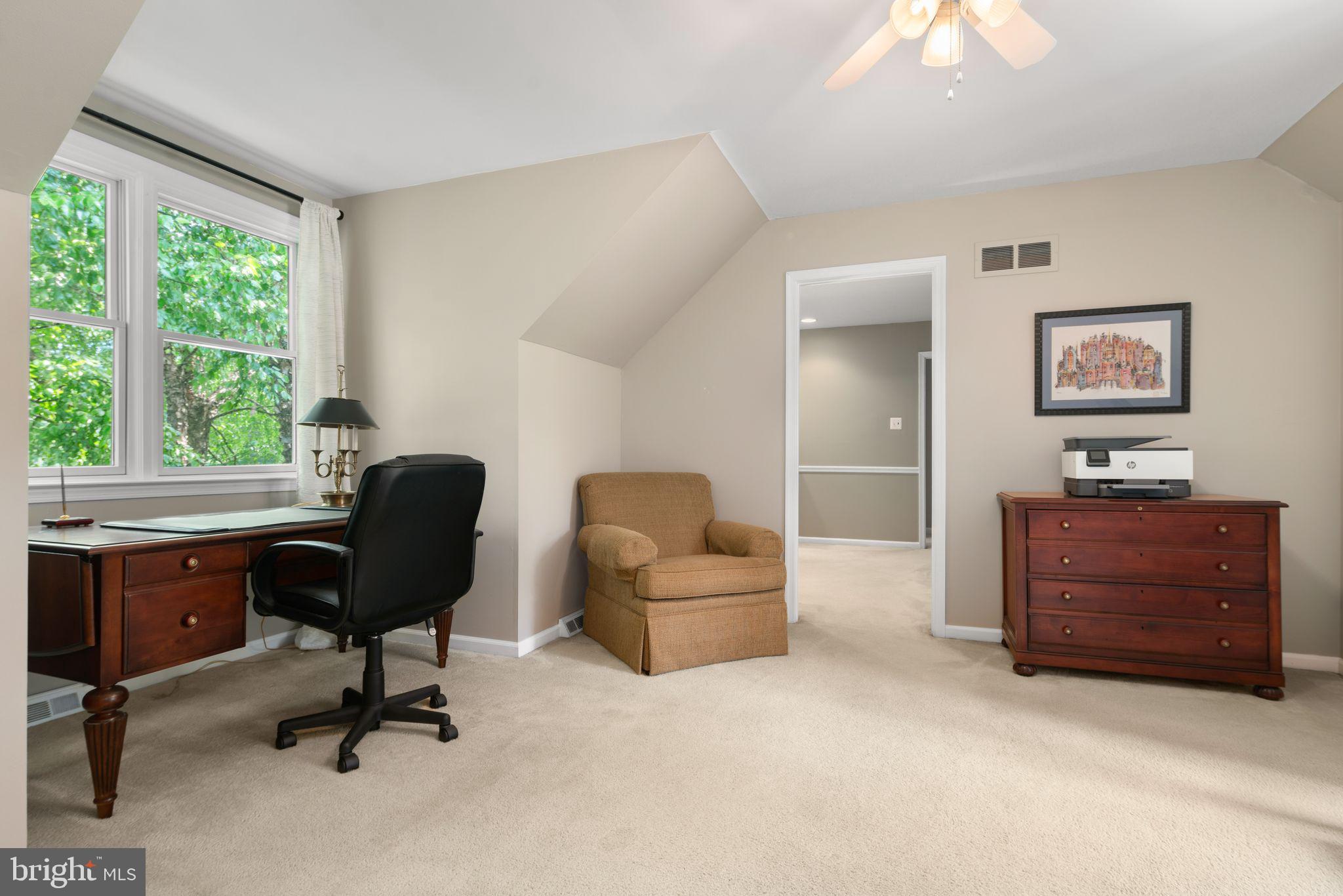 SOLEBURY FARMS EST - Residential