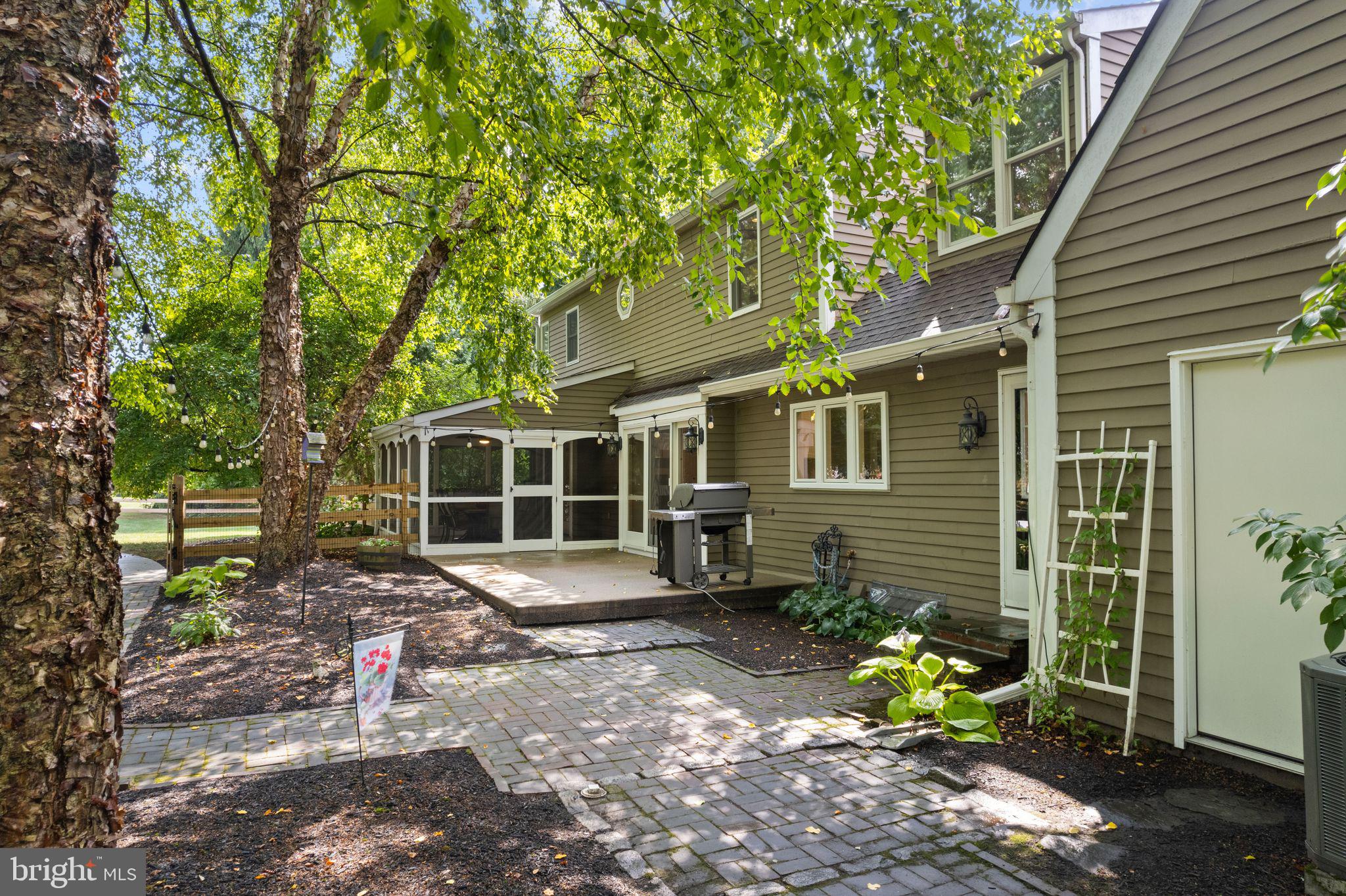 SOLEBURY FARMS EST - Residential