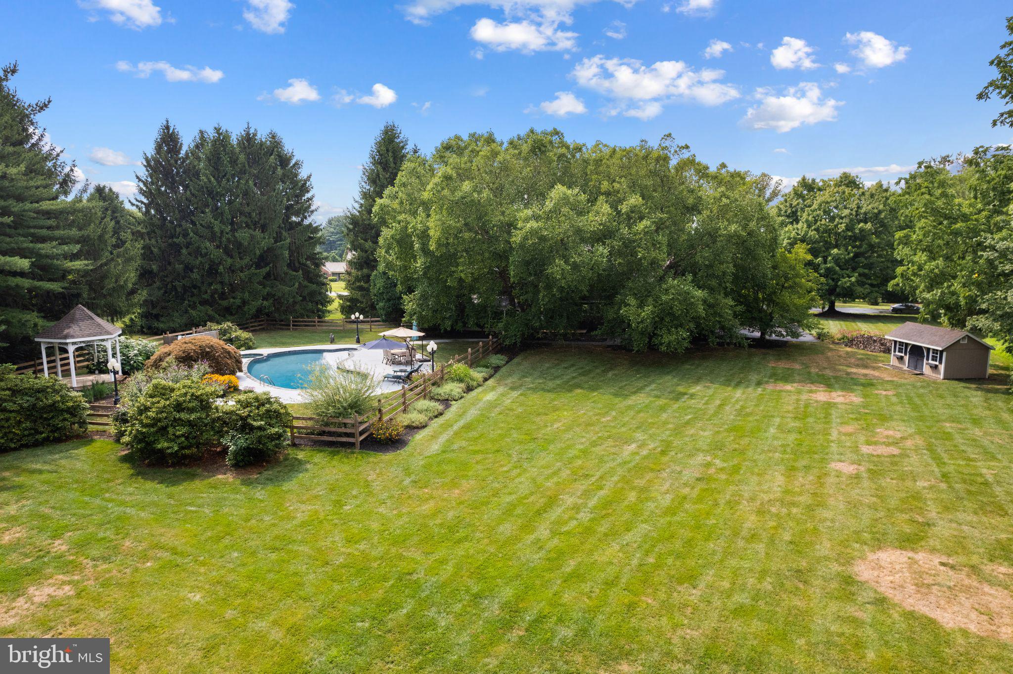 SOLEBURY FARMS EST - Residential