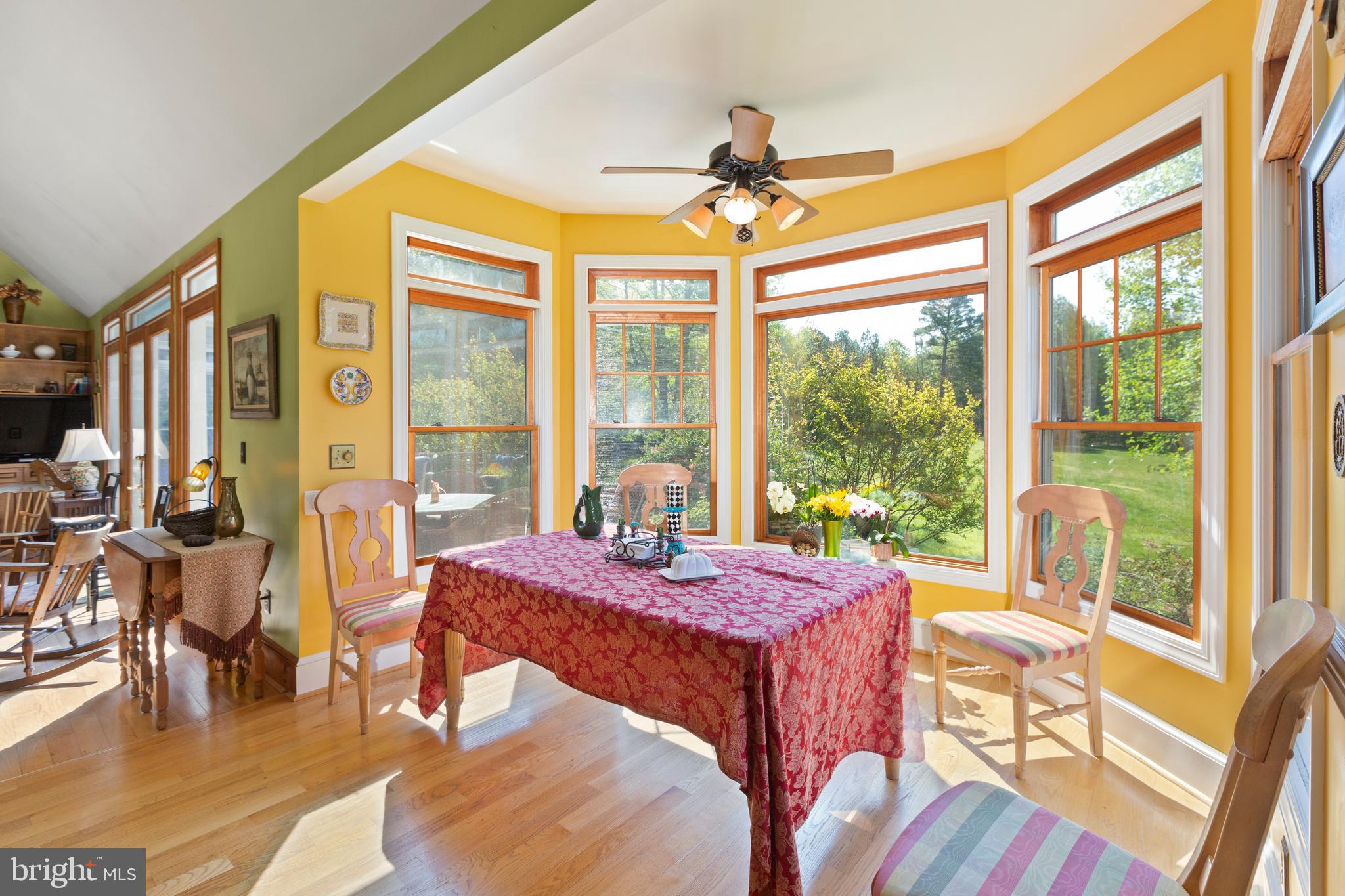 10+ ACRES - Residential