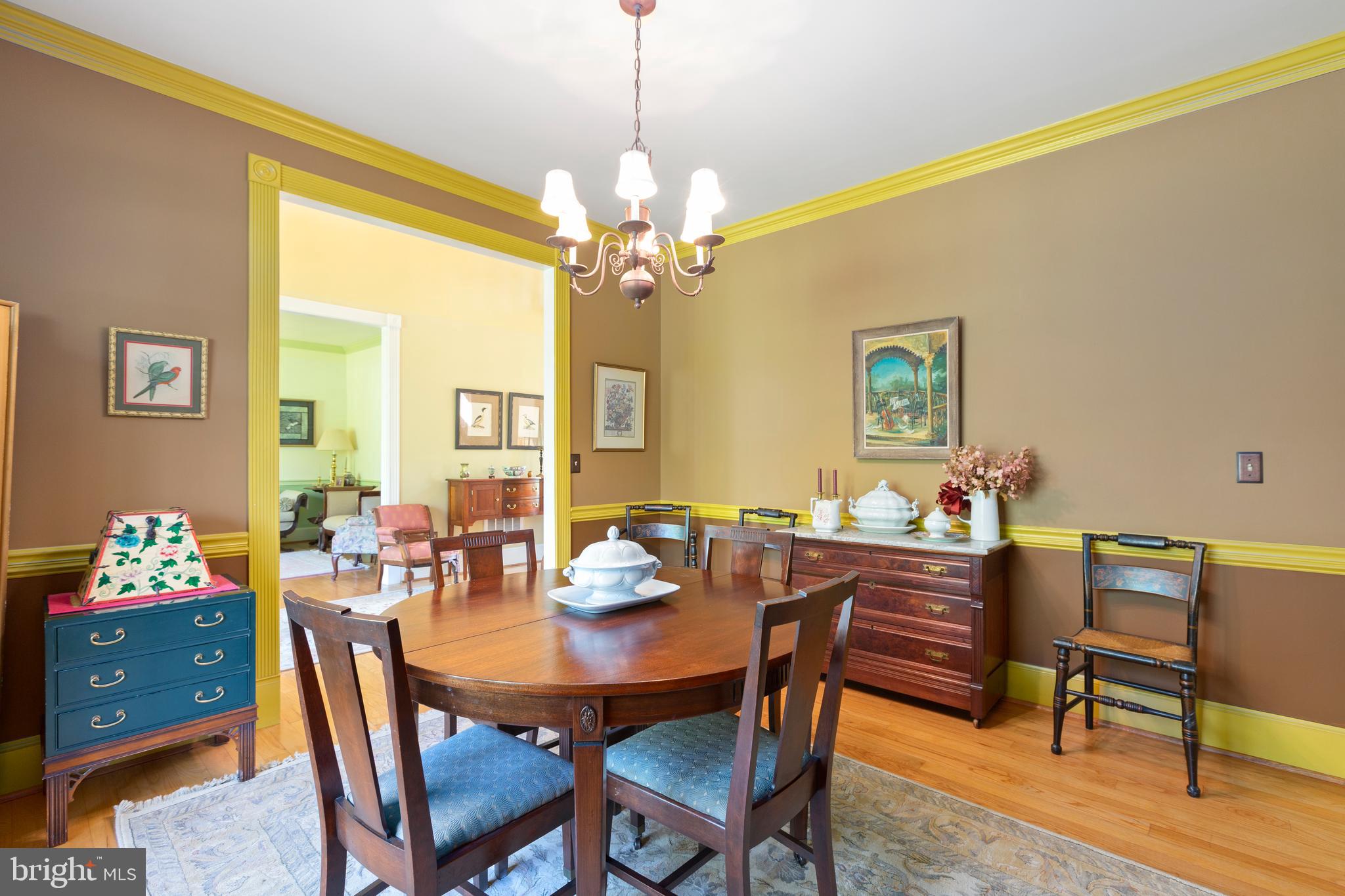 10+ ACRES - Residential