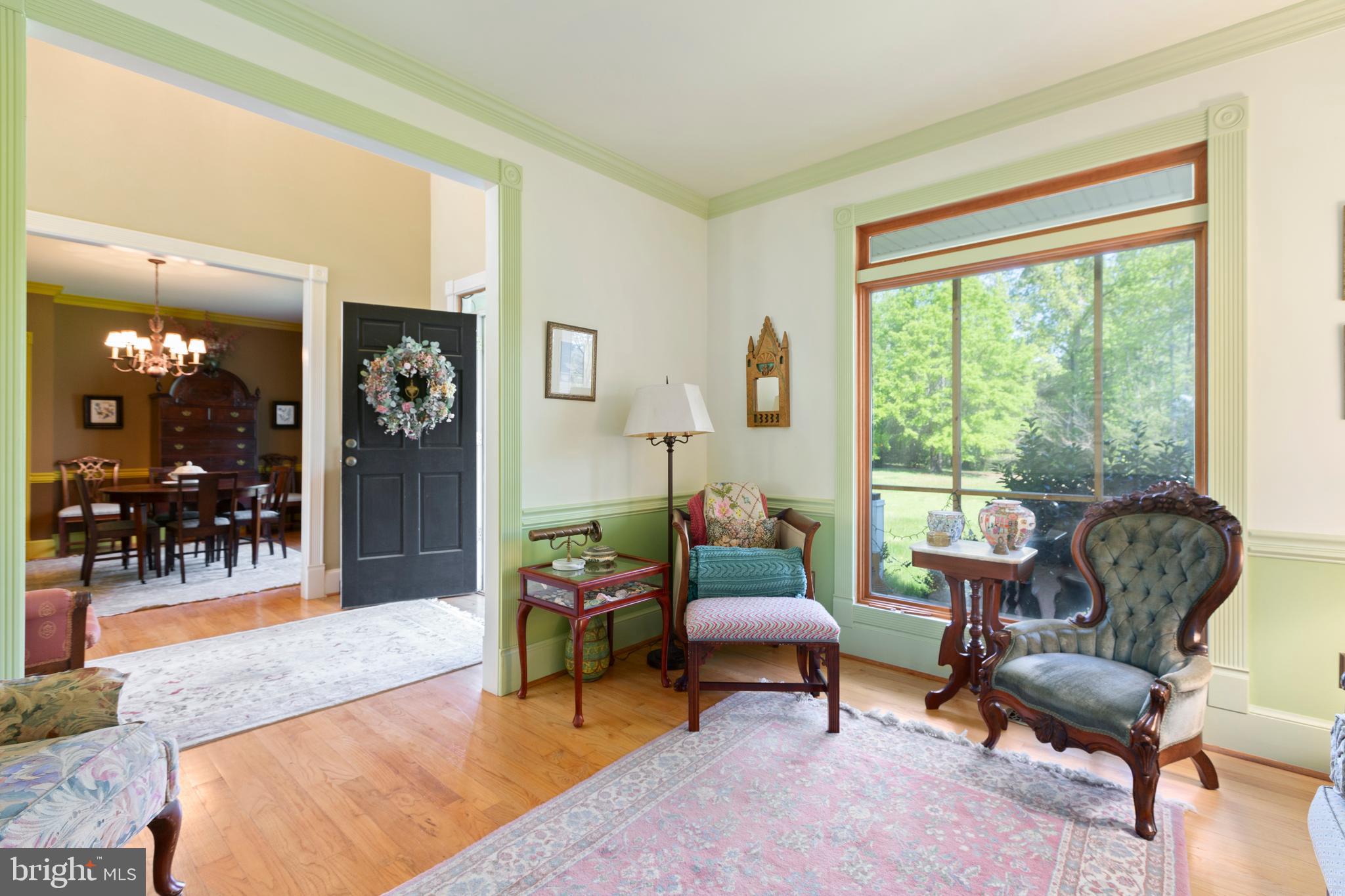 10+ ACRES - Residential