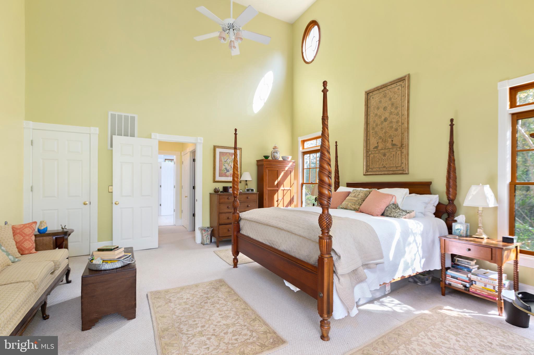 10+ ACRES - Residential