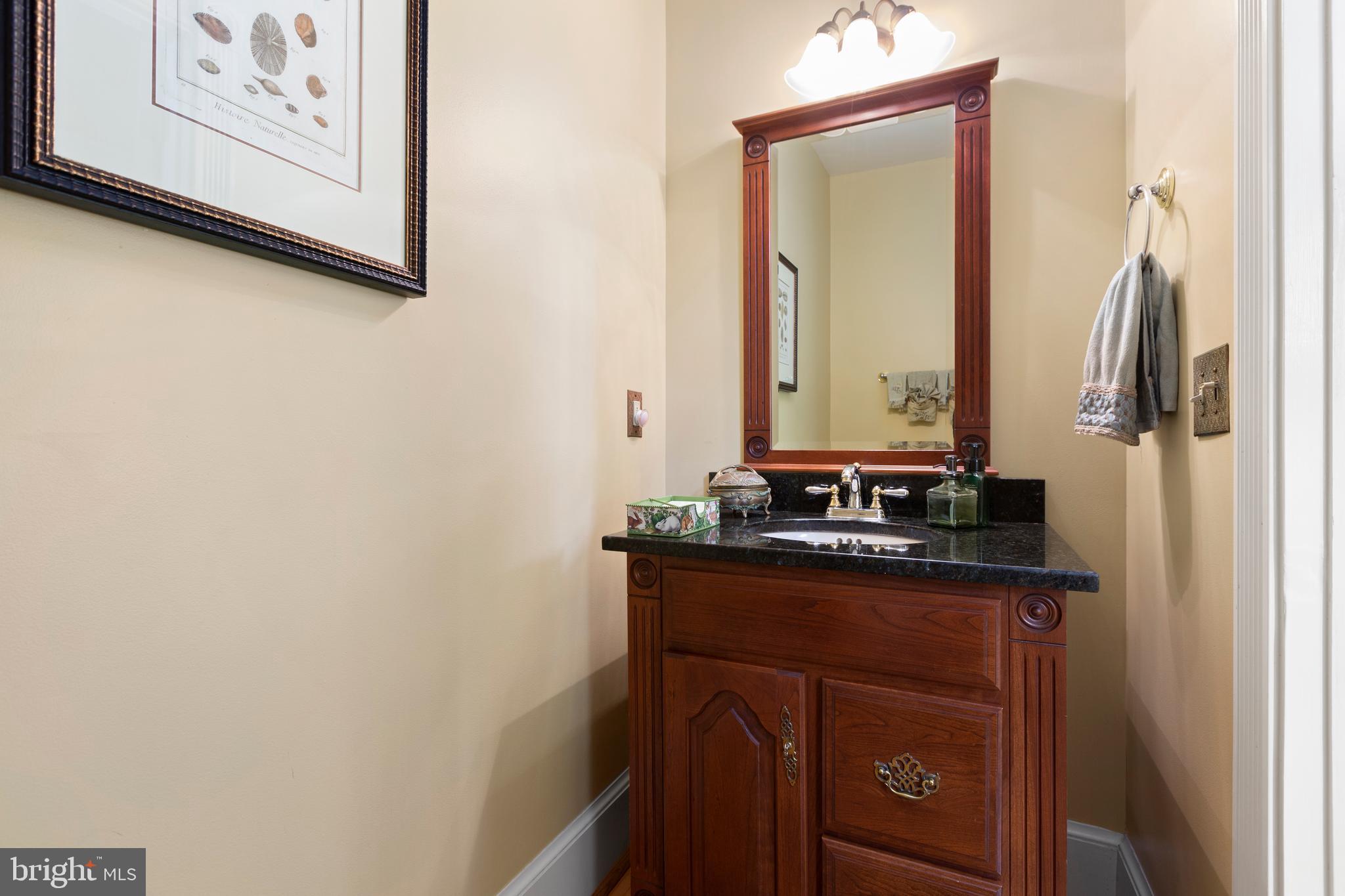 10+ ACRES - Residential