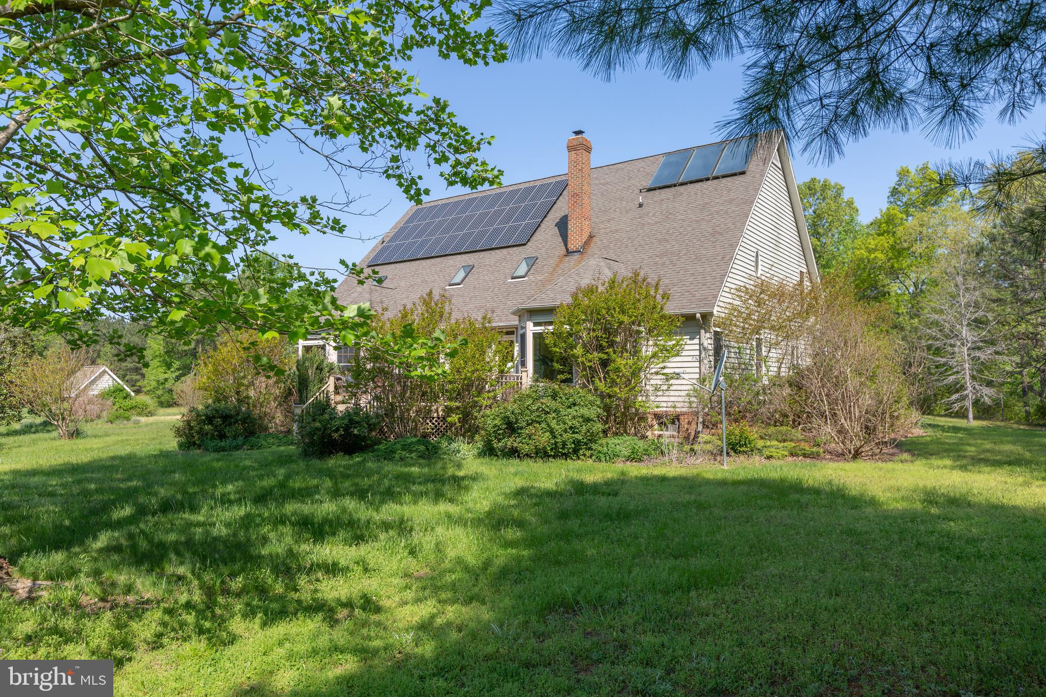 10+ ACRES - Residential