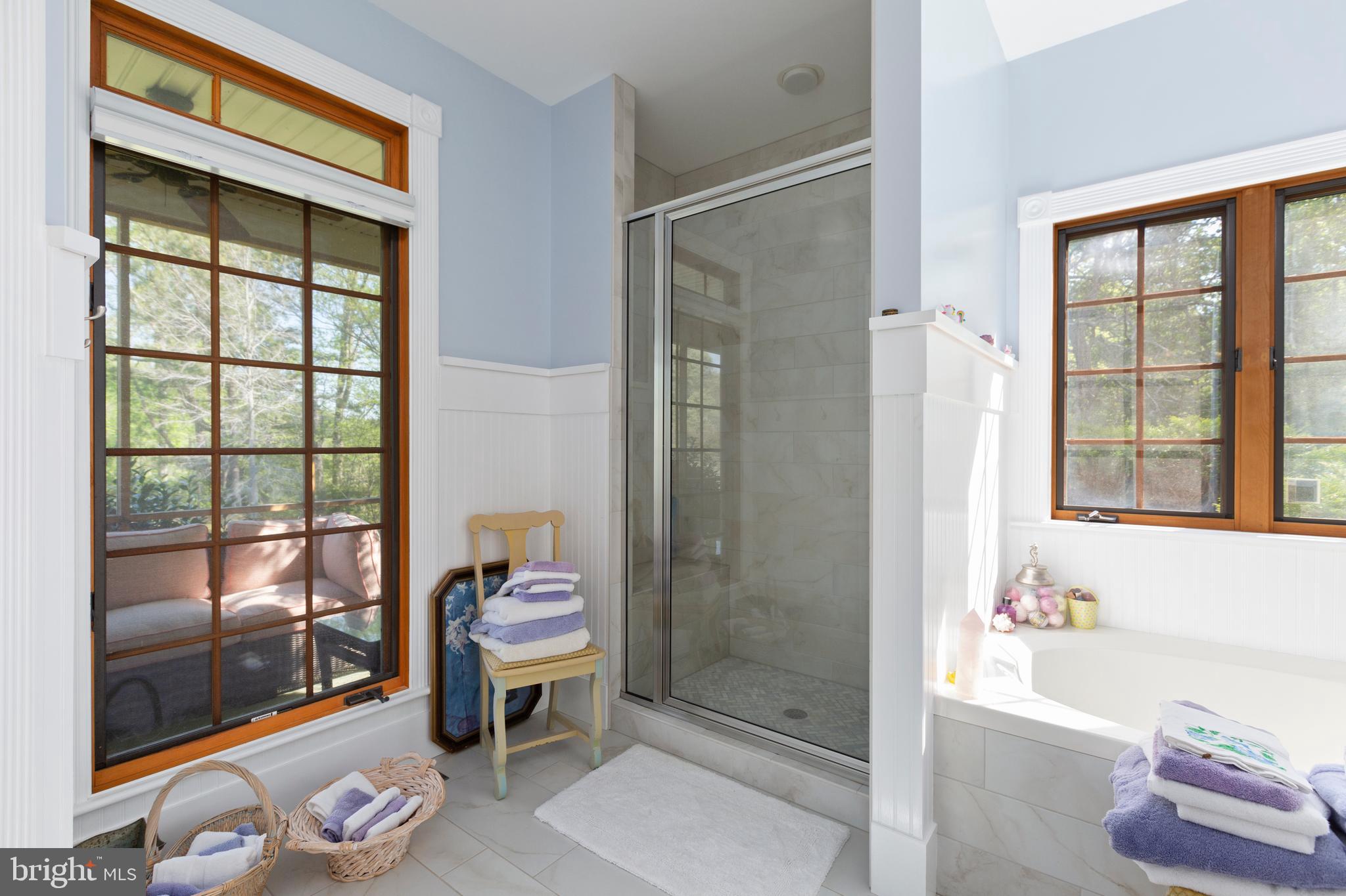 10+ ACRES - Residential