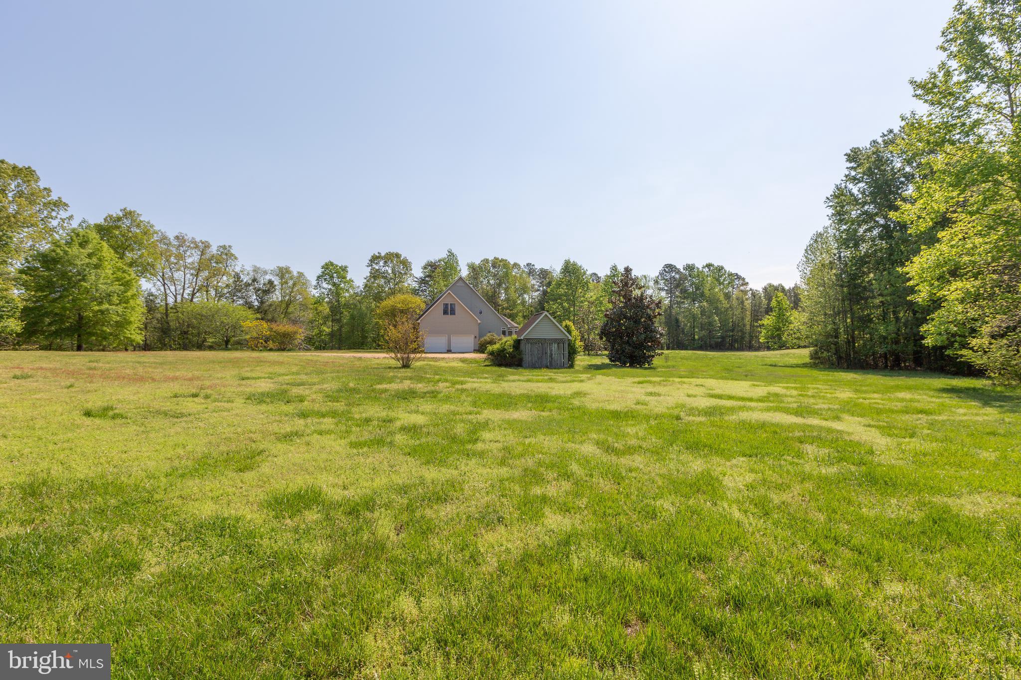 10+ ACRES - Residential