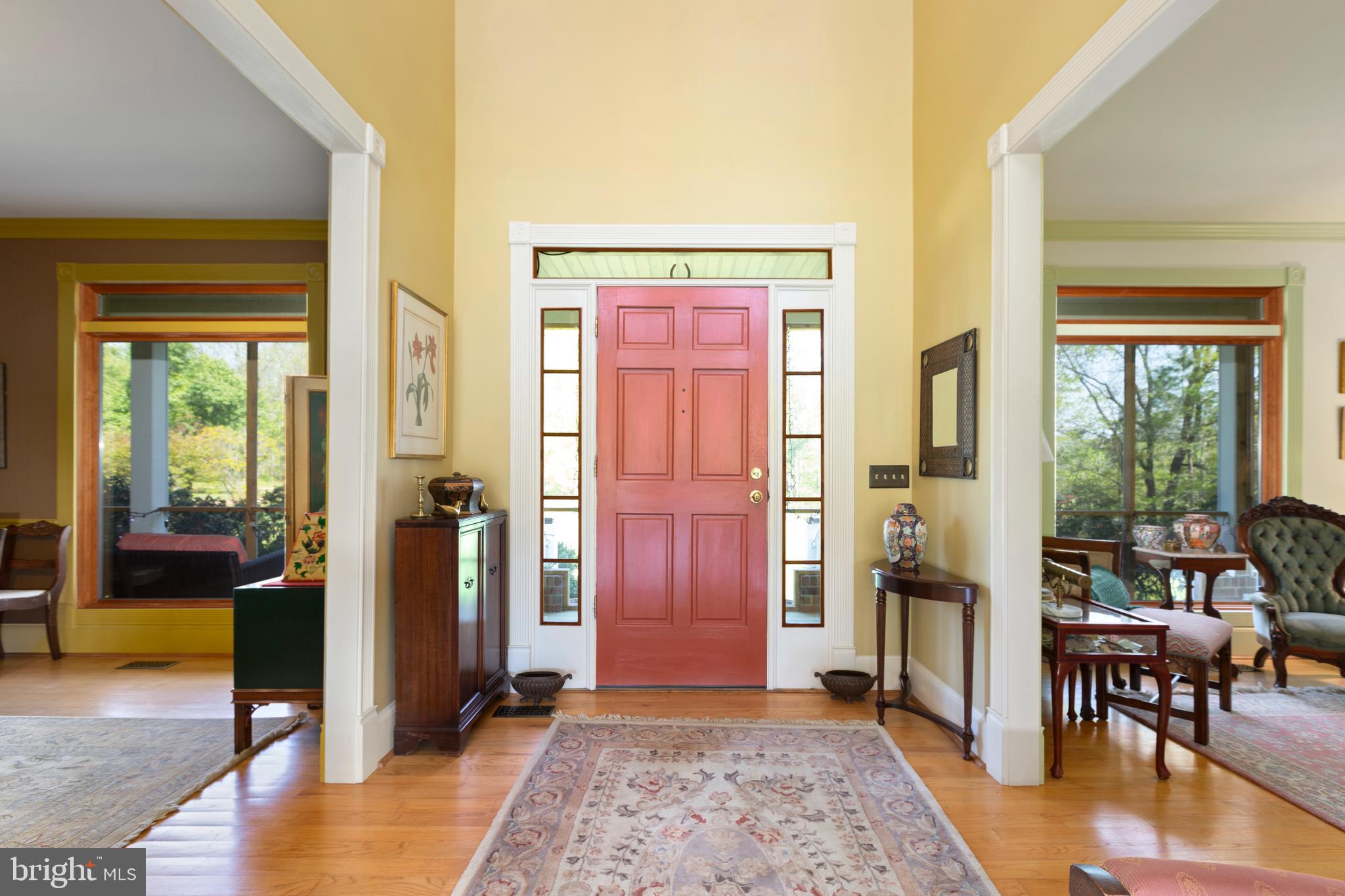 10+ ACRES - Residential