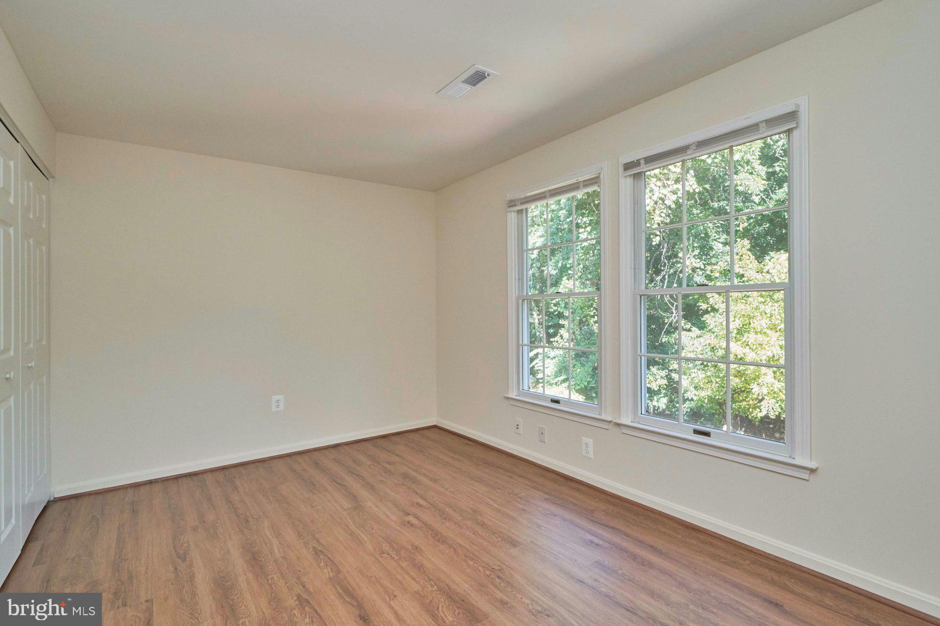 MISTY WOODS - Residential