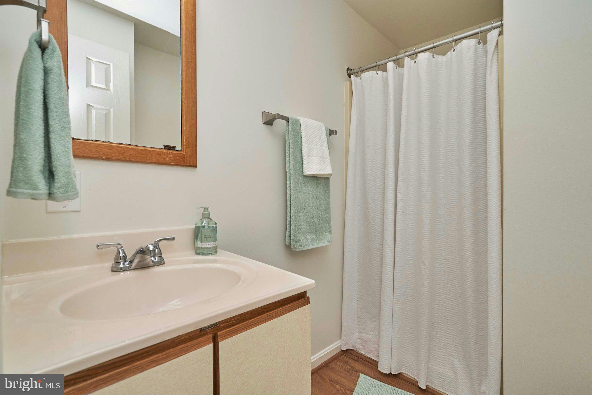 MISTY WOODS - Residential