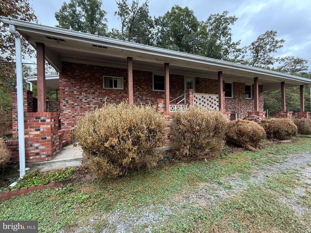 Photo of 354 Cherry Run Road, HEDGESVILLE, WV 25427 (MLS # WVBE2044974)